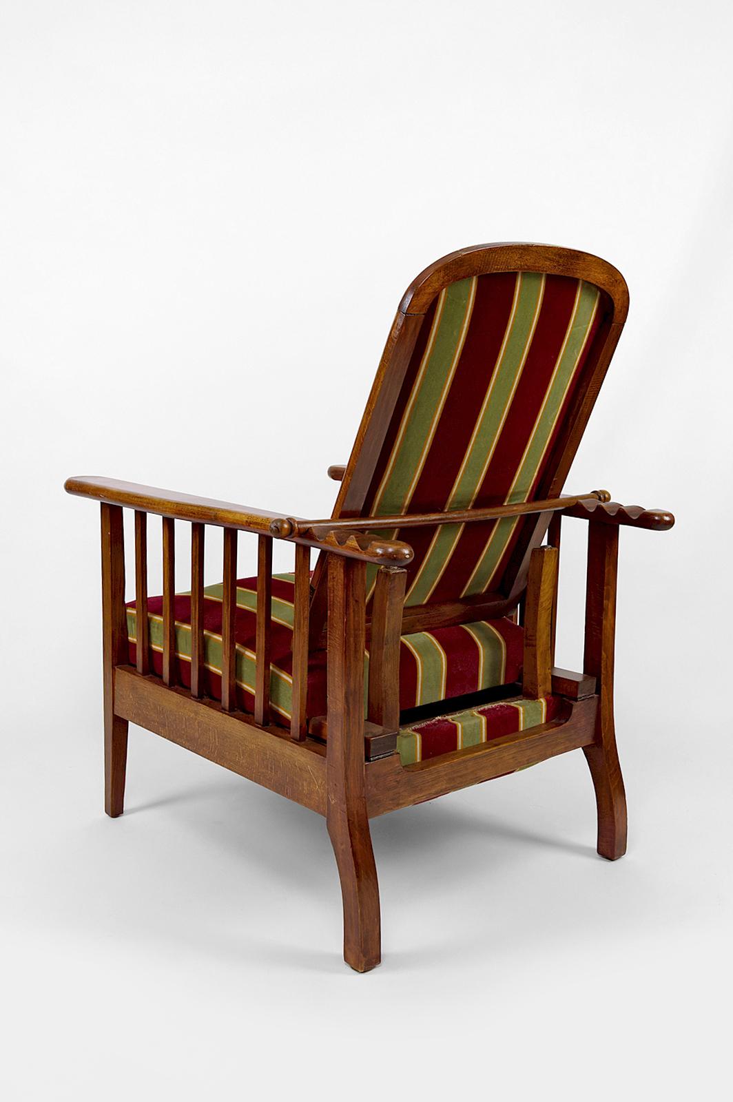 Morris armchair / lounge chair, Arts & Crafts, United Kingdom, circa 1900 For Sale 5