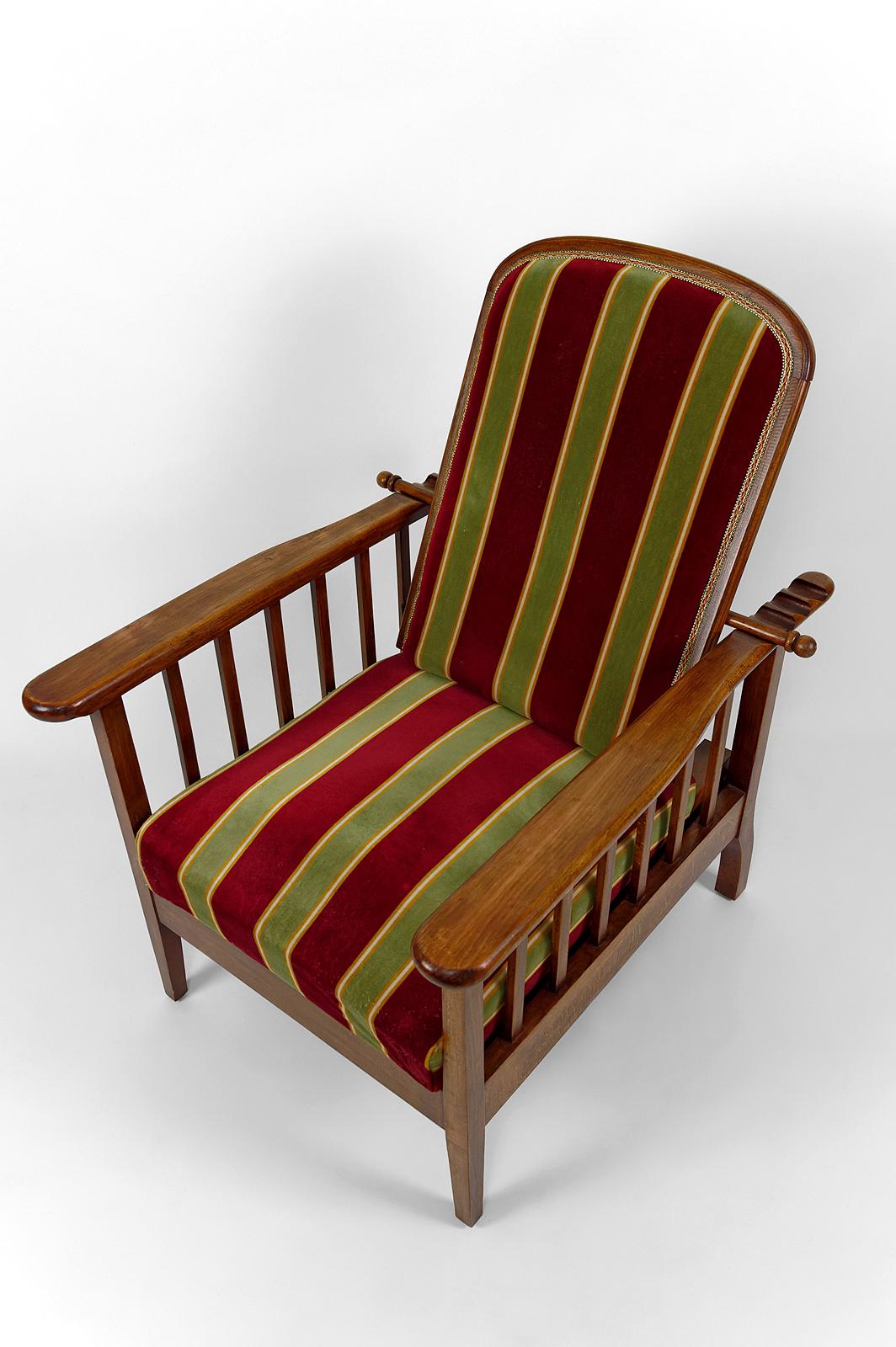 Morris armchair / lounge chair, Arts & Crafts, United Kingdom, circa 1900 For Sale 8