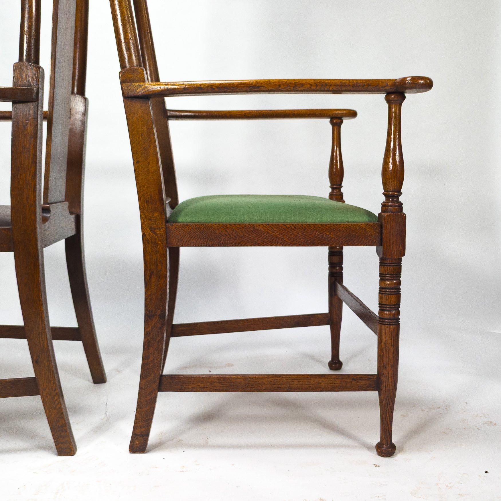 Morris & Co. Fauteuils de salle à manger en Oak Arts & Crafts, Design/One en vente 11