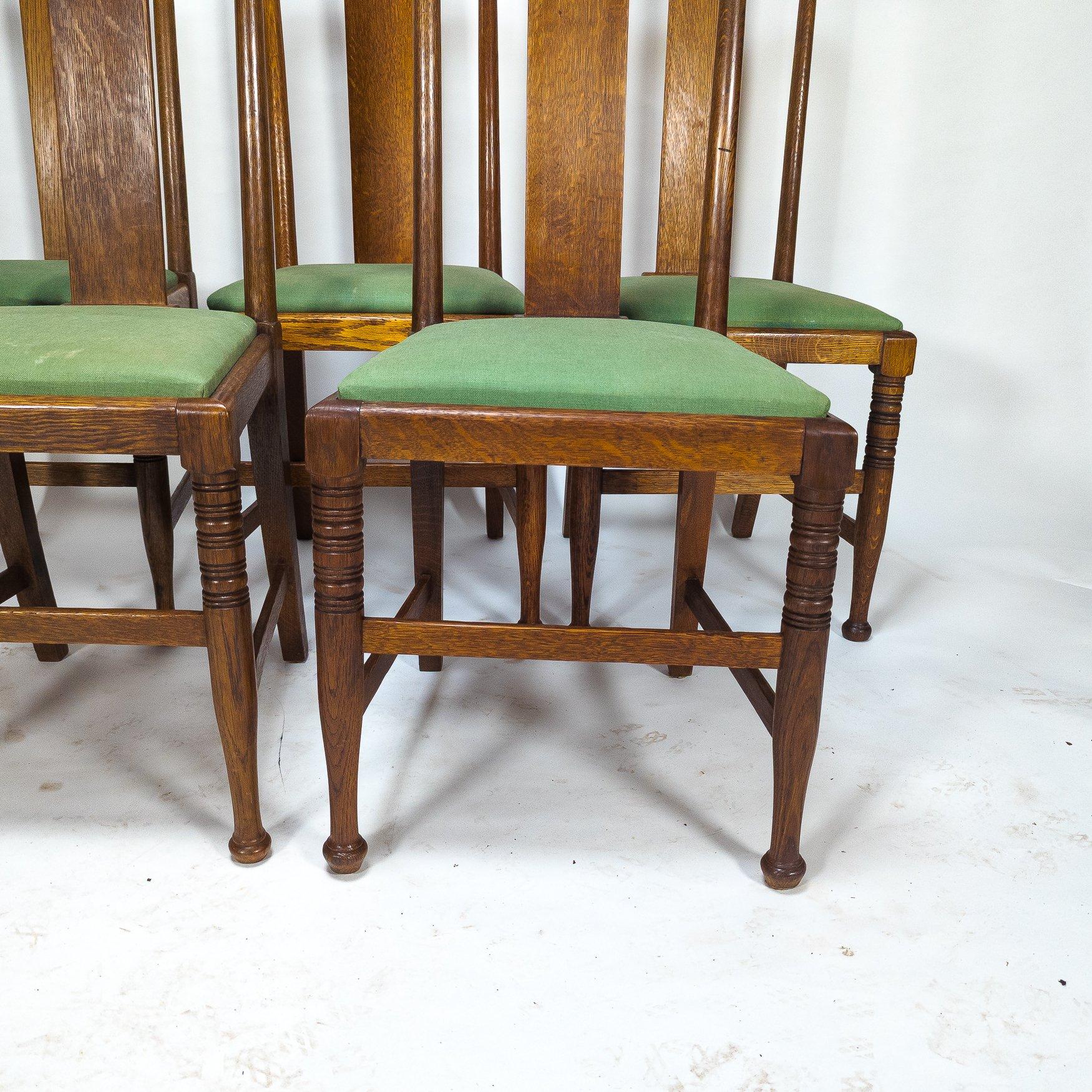 Morris & Co. Fünf Arts & Crafts-Esszimmerstühle aus Eiche, entworfen in den Büros von Shaw im Angebot 6