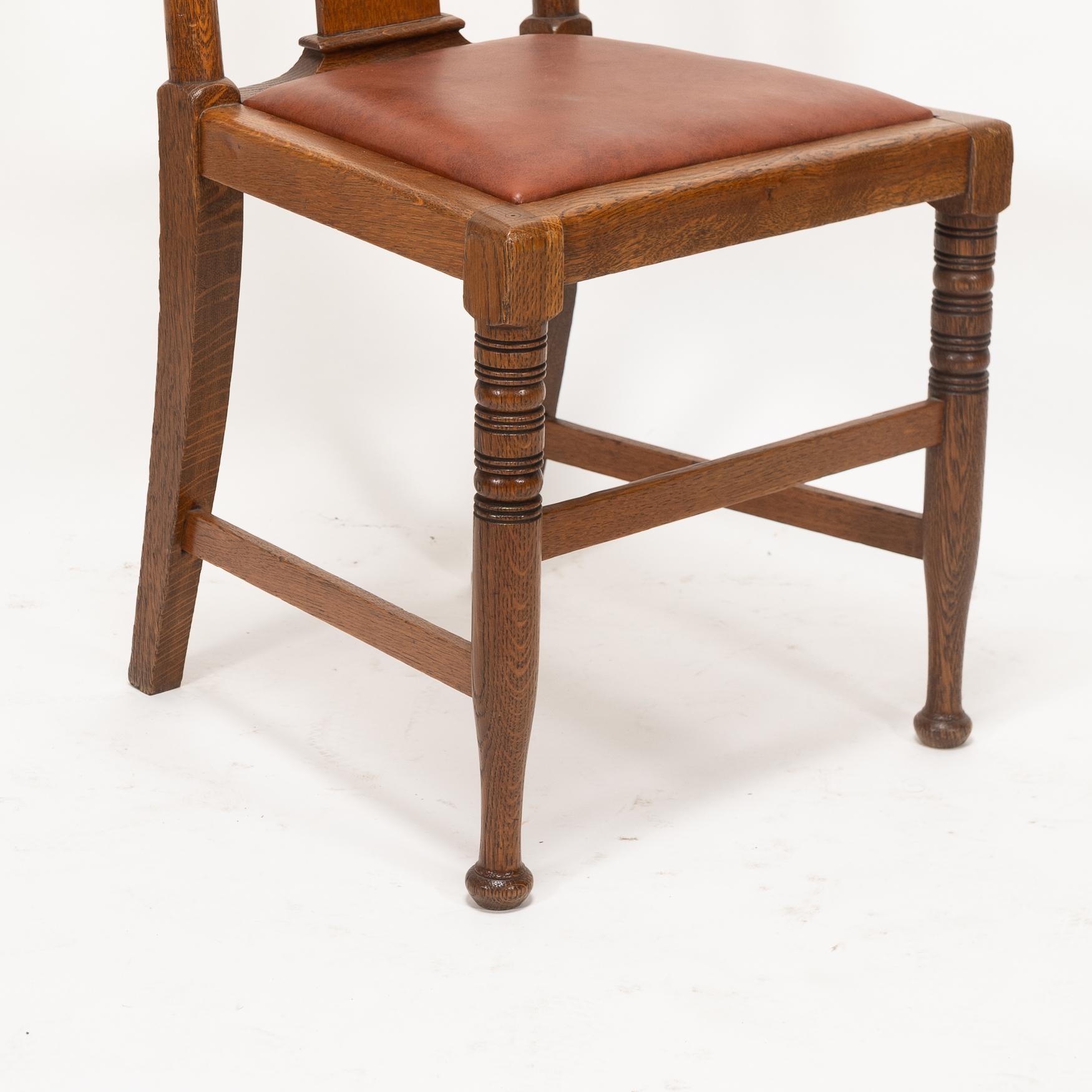 Morris & Co. Vier Arts & Crafts-Esszimmerstühle aus Eiche, entworfen in den Büros von Shaw im Angebot 13