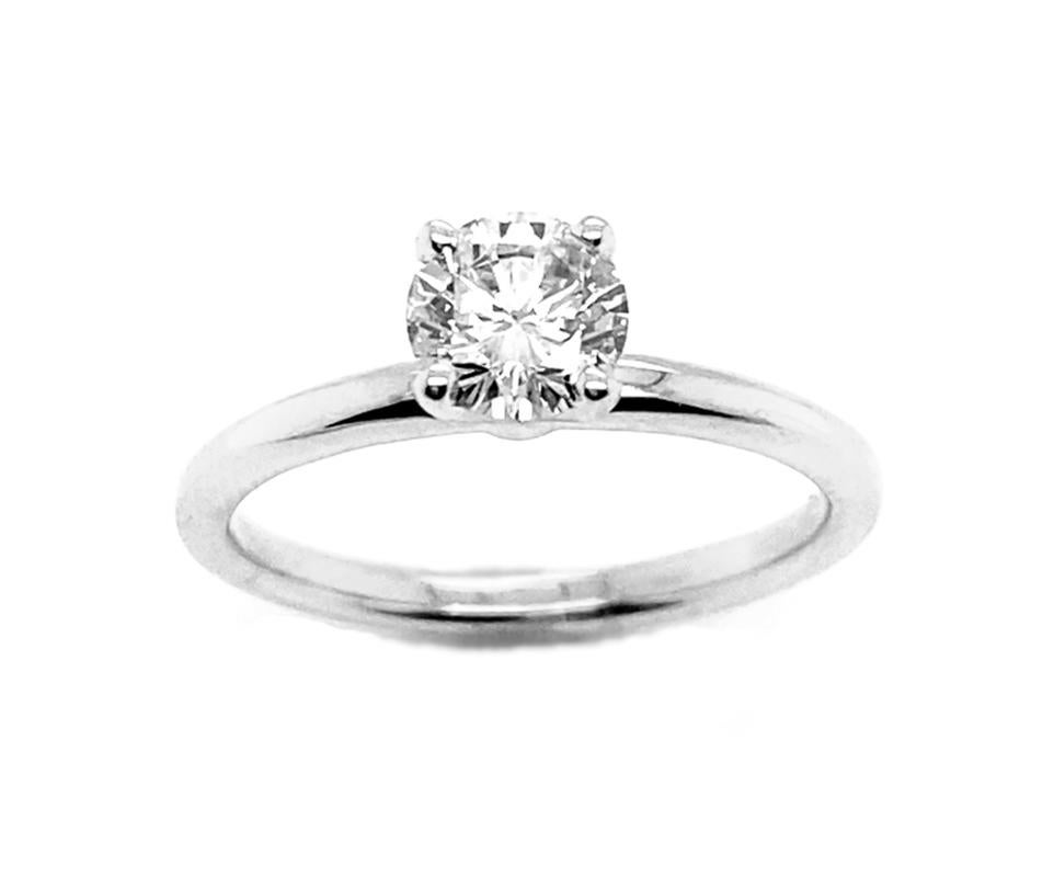 Contemporain Morris & David Bague de fiançailles avec diamant taille ronde naturel de 0,75 carat en vente