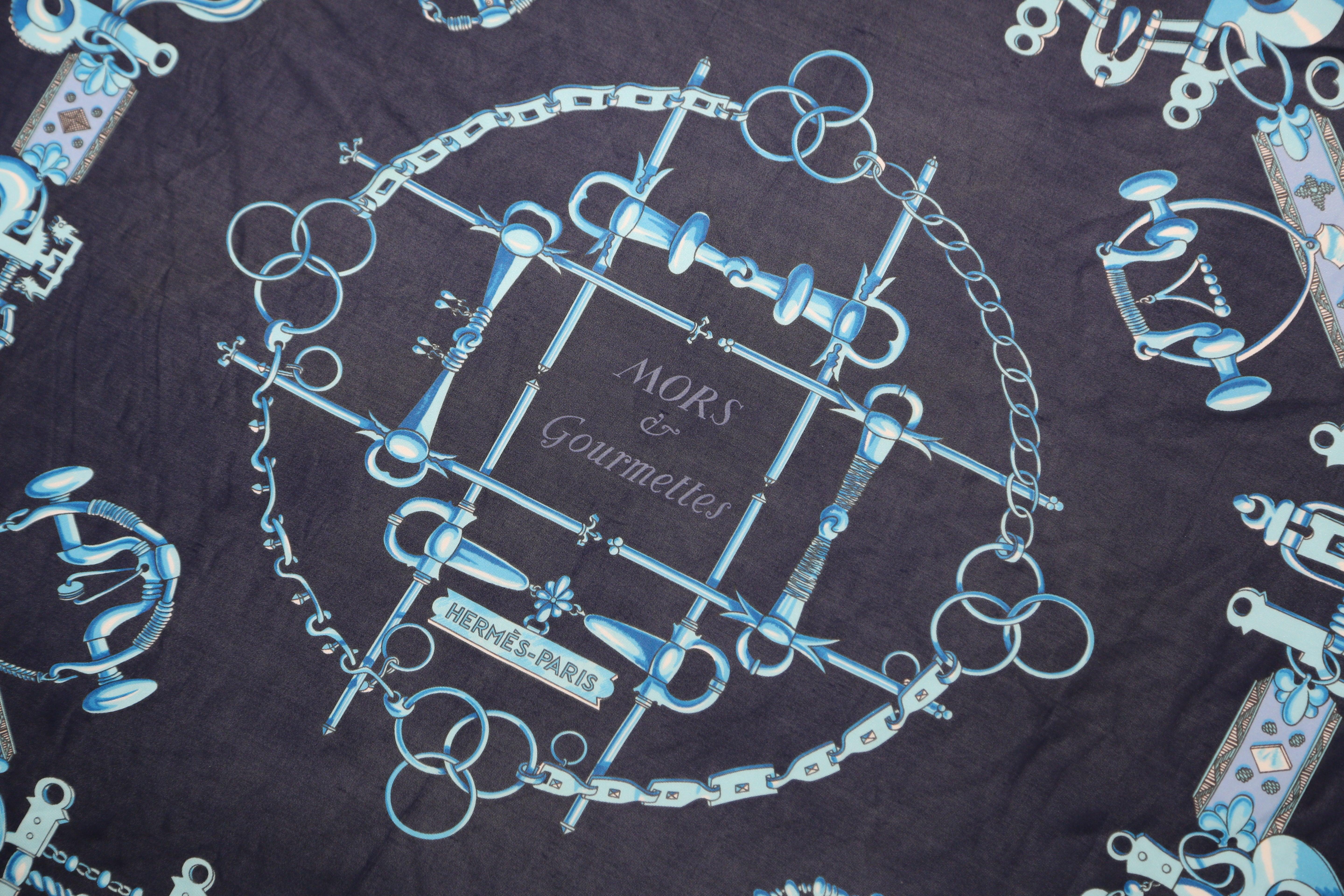 Black Mors et Gourmettes silk scarf For Sale
