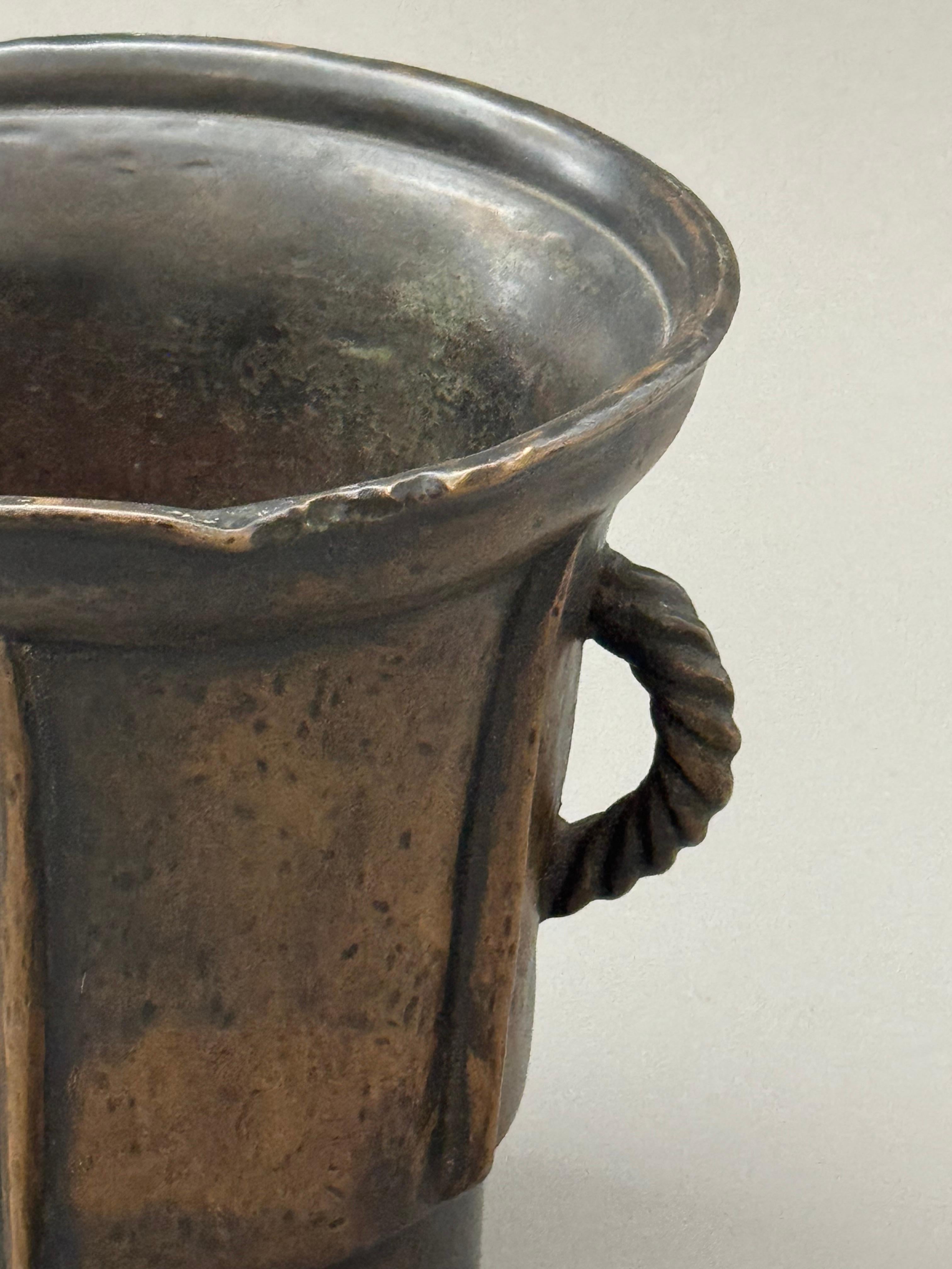 Mortaio in bronzo - Toscana XVI secolo en vente 2