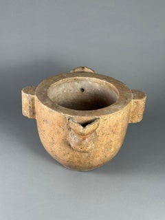 Yellow marble mortar from Torri del Benaco - period 16th century