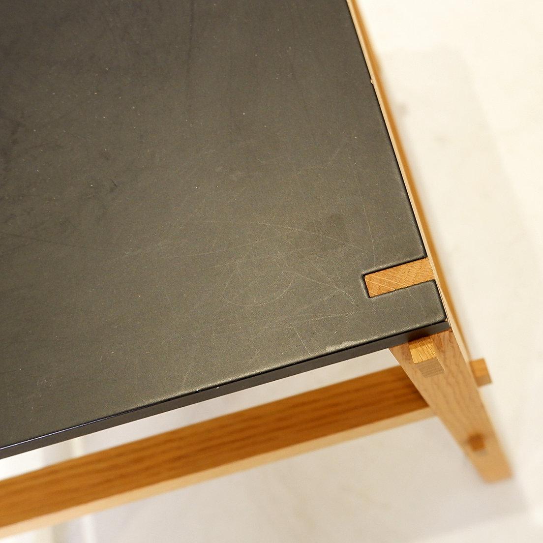 Table d'appoint Mortaise de Yota Kakuda pour Ligne Roset Bon état - En vente à Linkebeek, BE