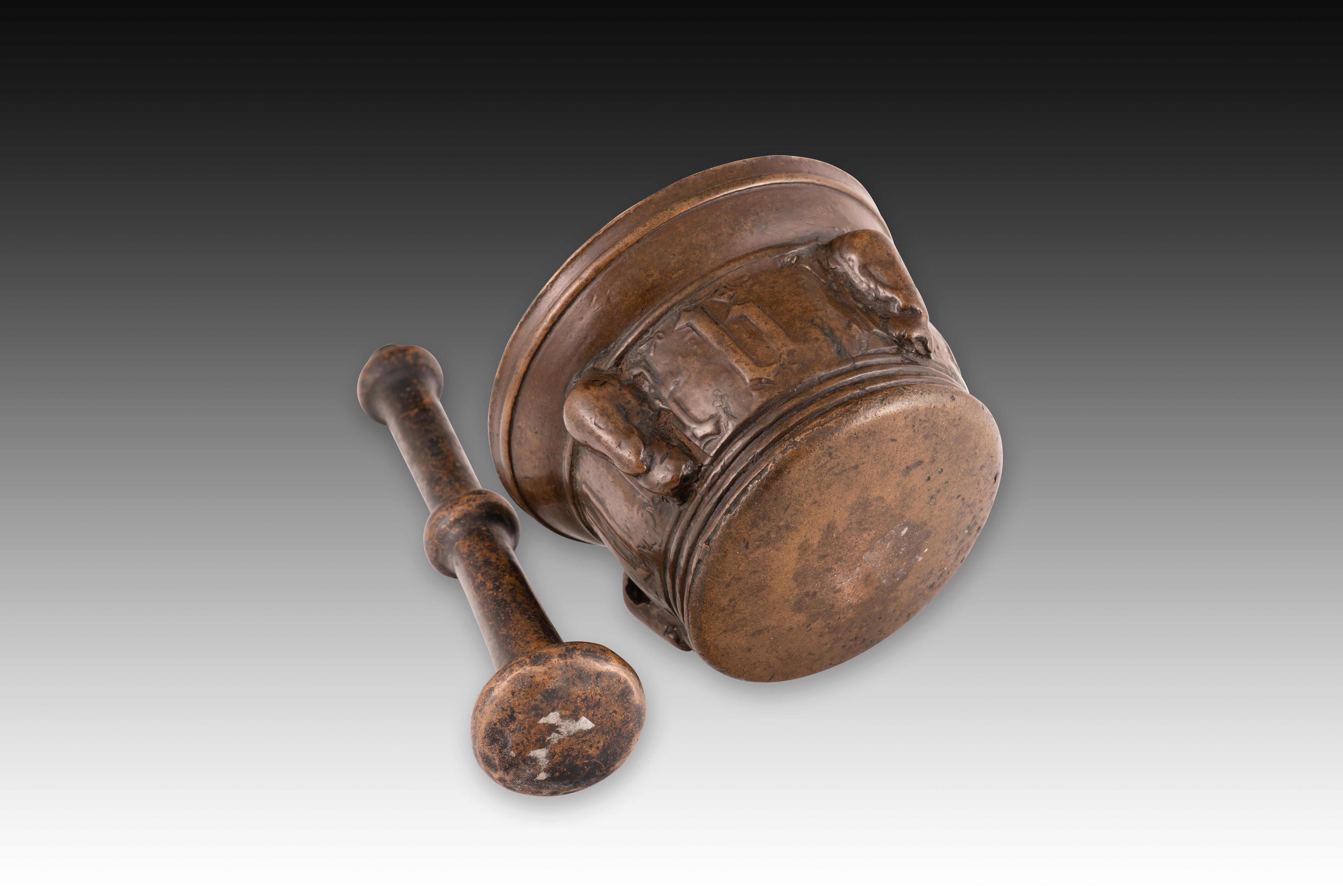 Mortier et pilon. Bronze. 15e siècle. État moyen - En vente à Madrid, ES