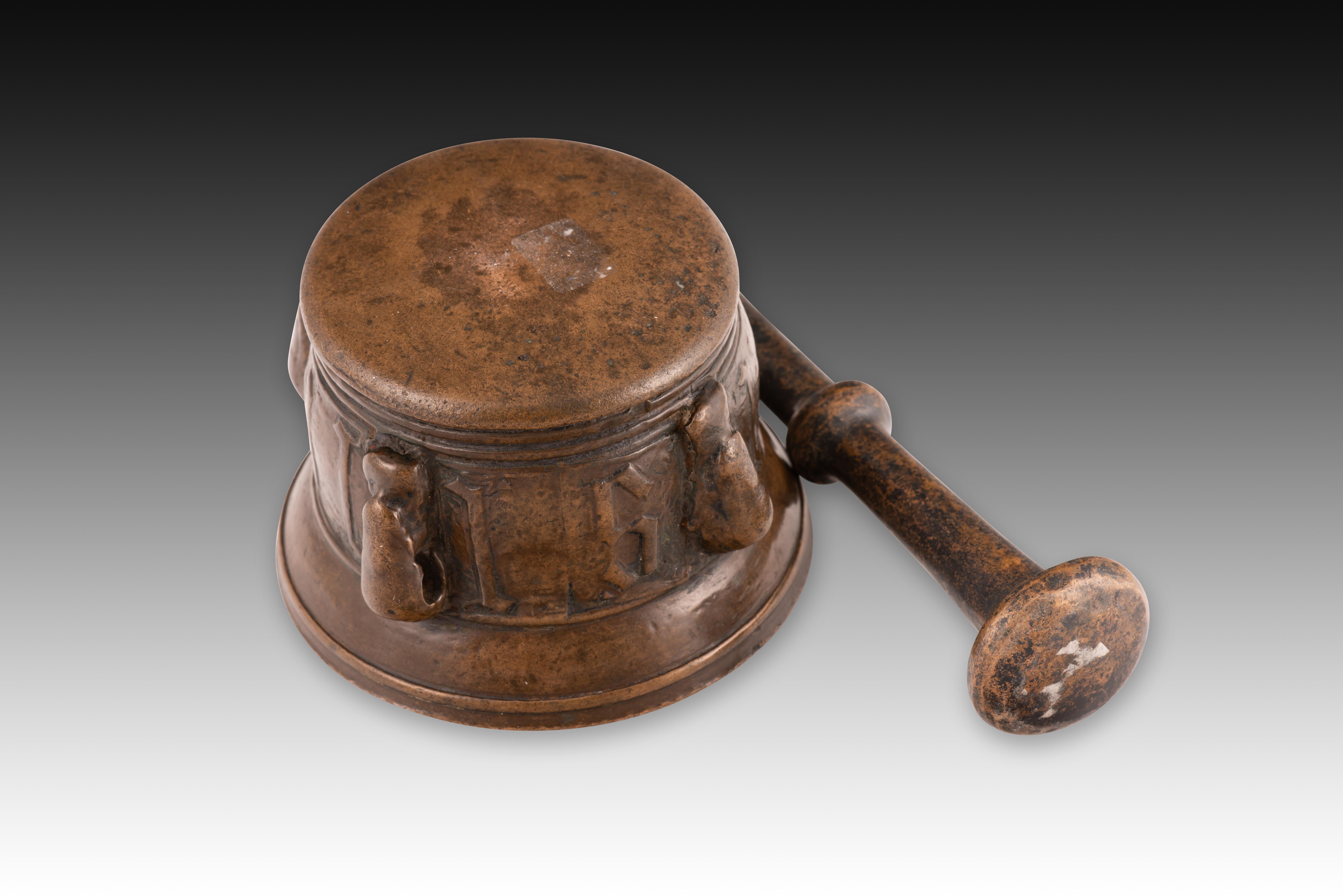 Mortier et pilon. Bronze. 15e siècle. en vente 1