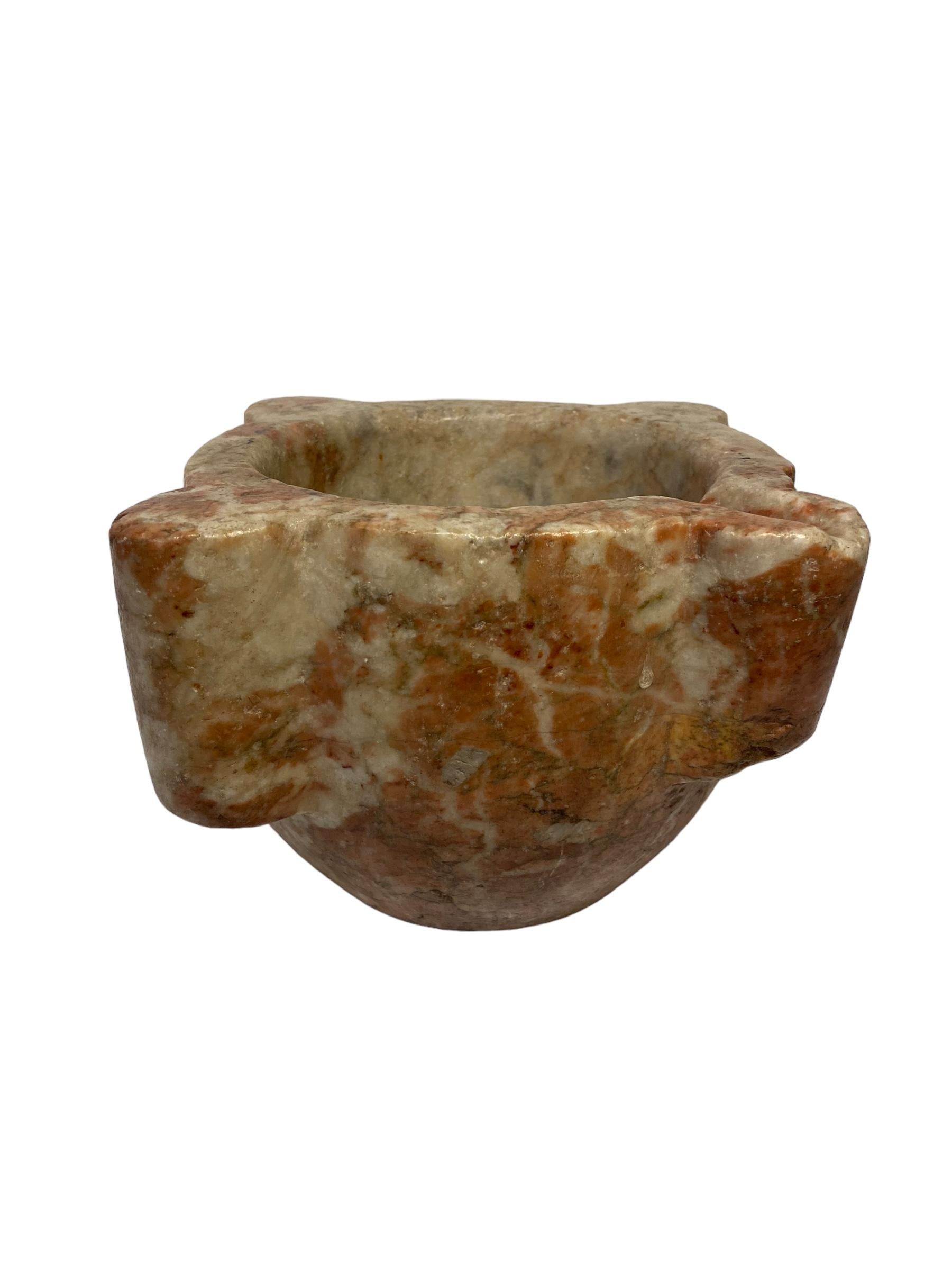 Mortar in red marble In Good Condition In 'S-HERTOGENBOSCH, NL