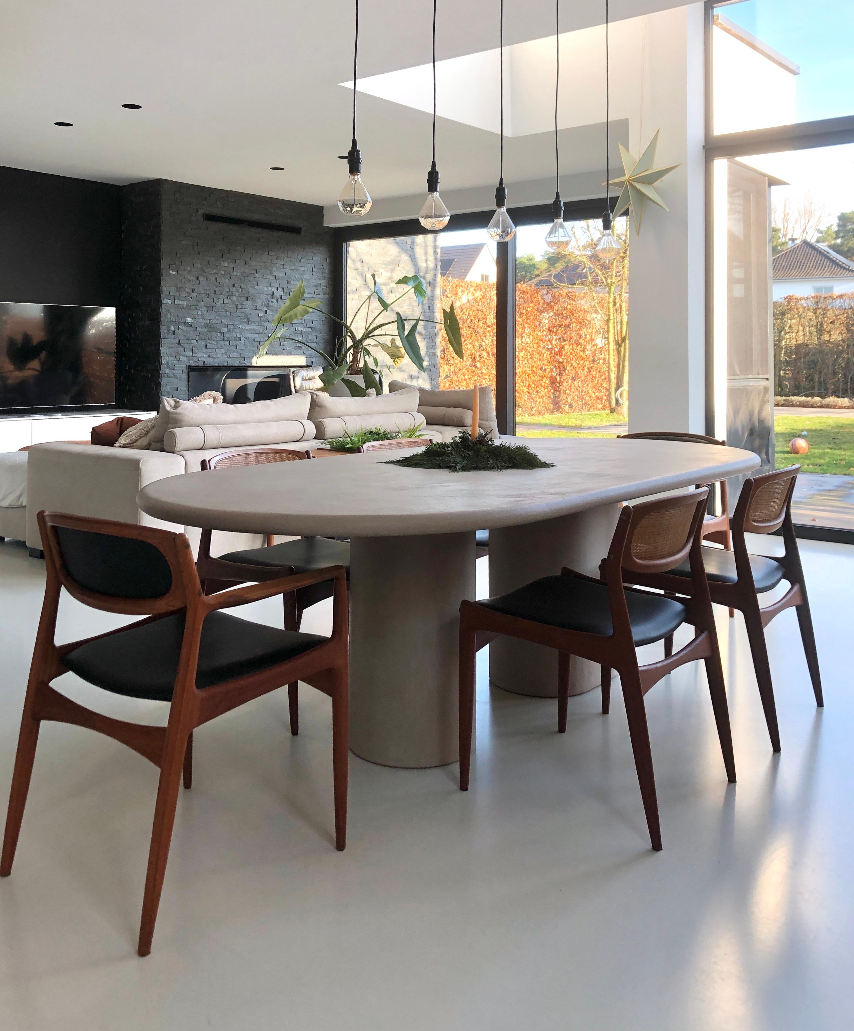 Natural Plaster Dining Table 