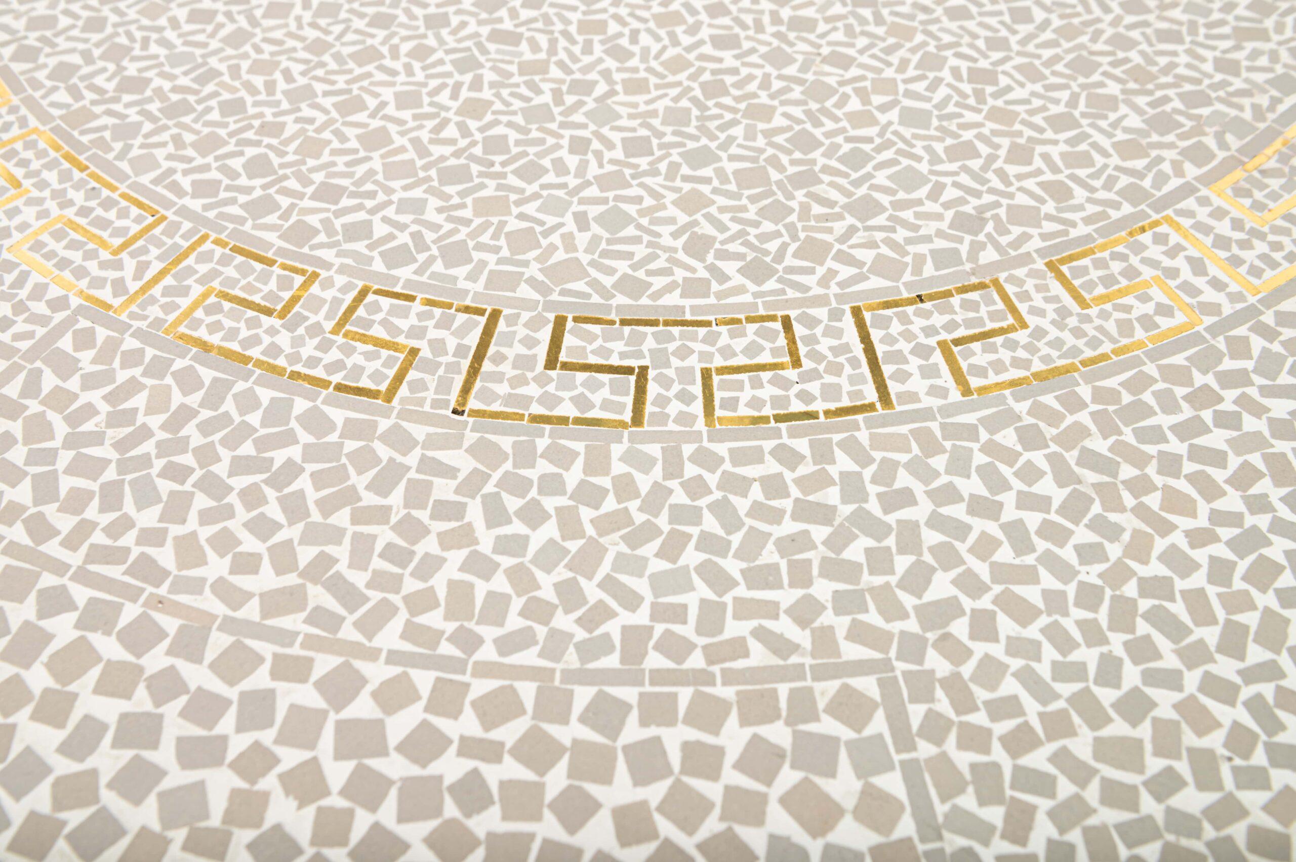 Table basse en mosaïque de Berthold Mller Bon état - En vente à Ranst, VAN