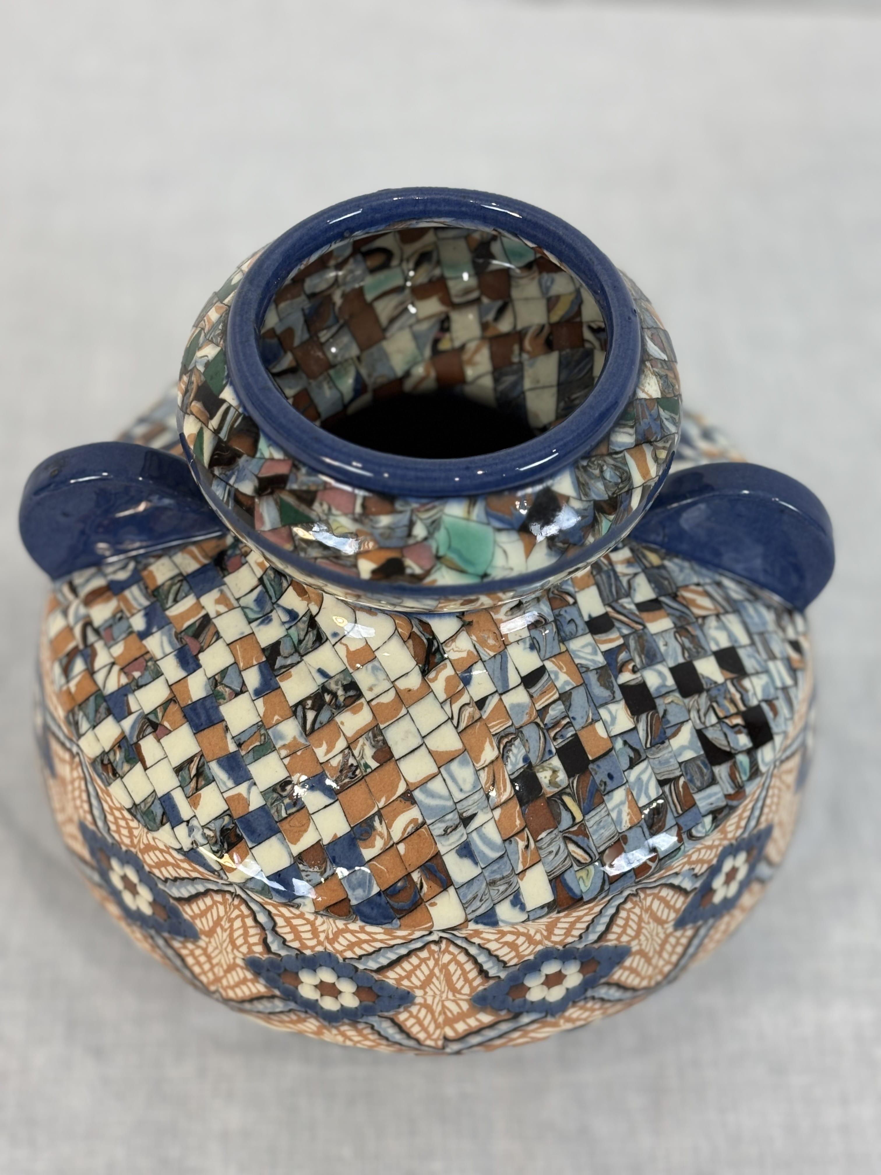 Ceramica Mosaico Jean Gerbino (1876-1966) Vaso a sfera grande con orecchie, CIRCA 1930
