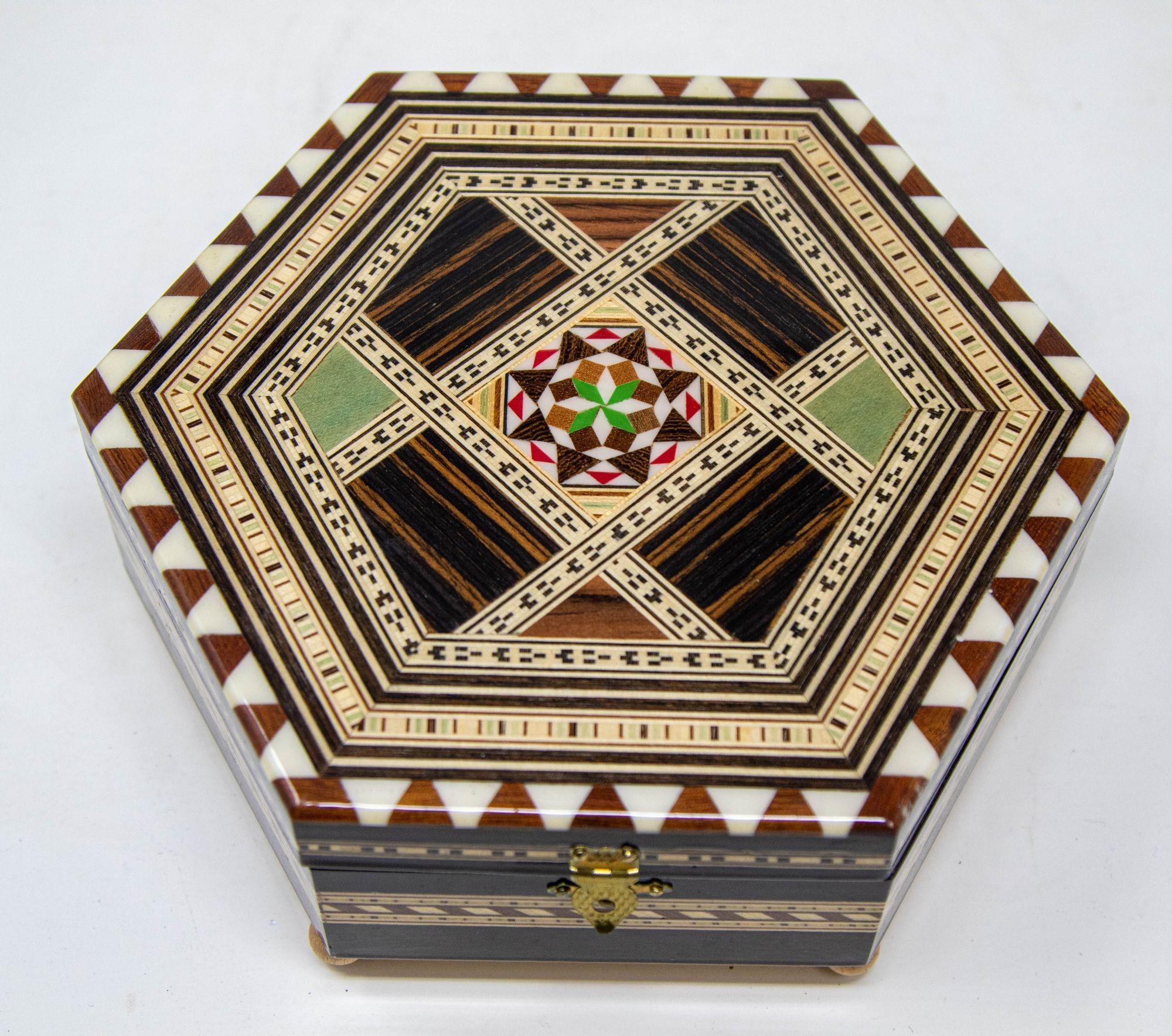 20th Century Mosaic Marquetry Moorish Octagonal Footed Music Box Granada Spain 1950 For Sale