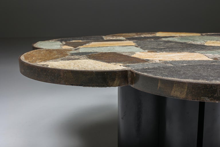 Mosaic Stone Flower Shaped Coffee Table, Mid-Century Modern, Italy, 1950's In Excellent Condition In Antwerp, BE