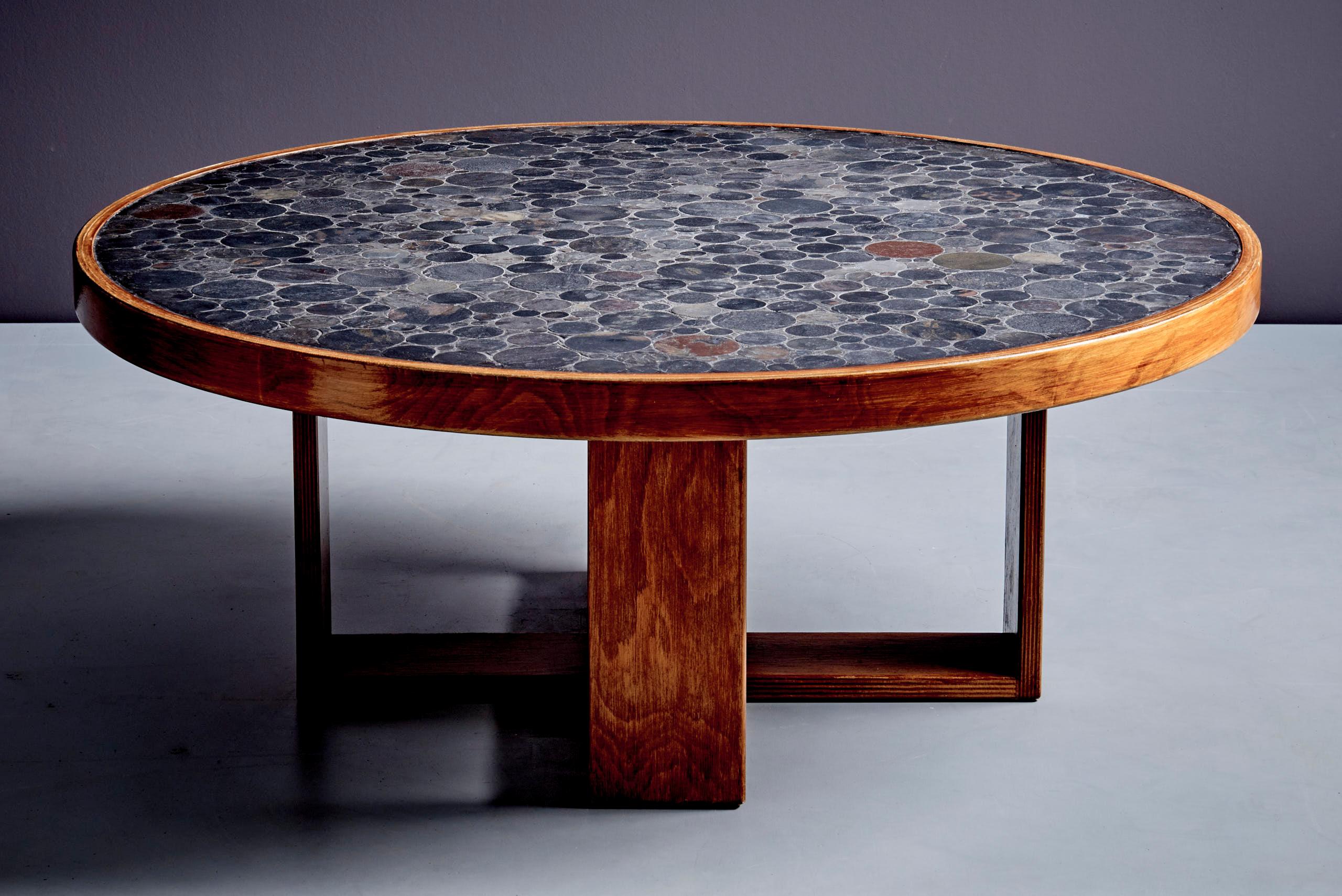 Mesa de centro con tapa de mosaico de piedra de Heinz Lilienthal Alemania, años 70 Pizarra en venta