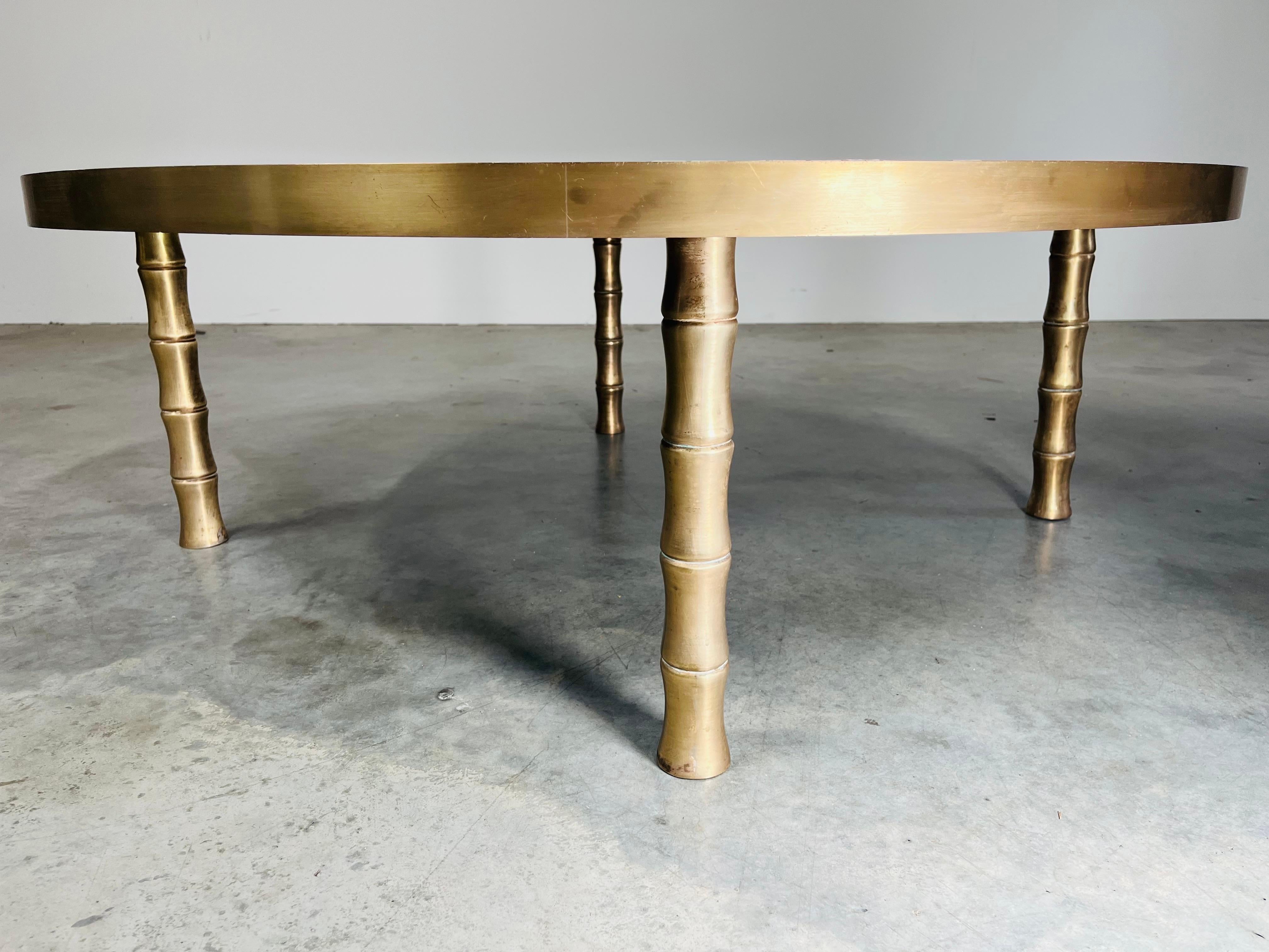Table de cocktail ronde Sunburst sur pieds en laiton imitation bambou en vente 2