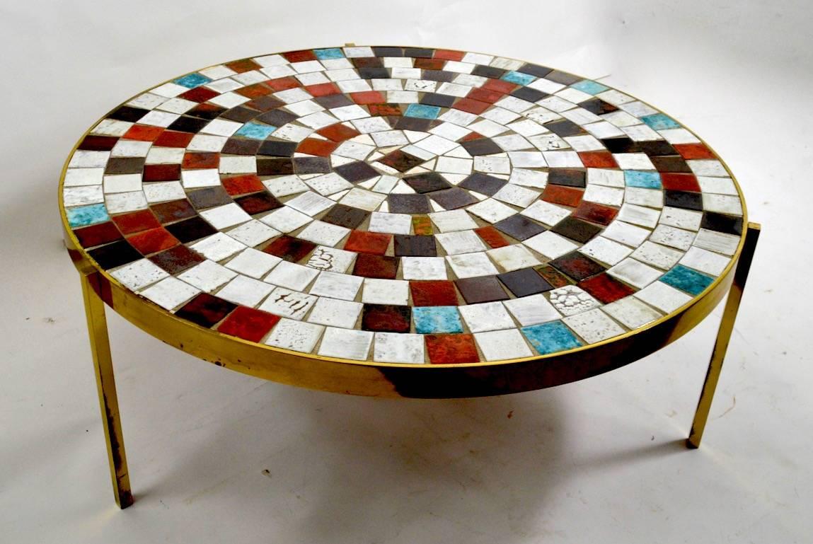 Laiton Table à plateau en mosaïque et carreaux en vente