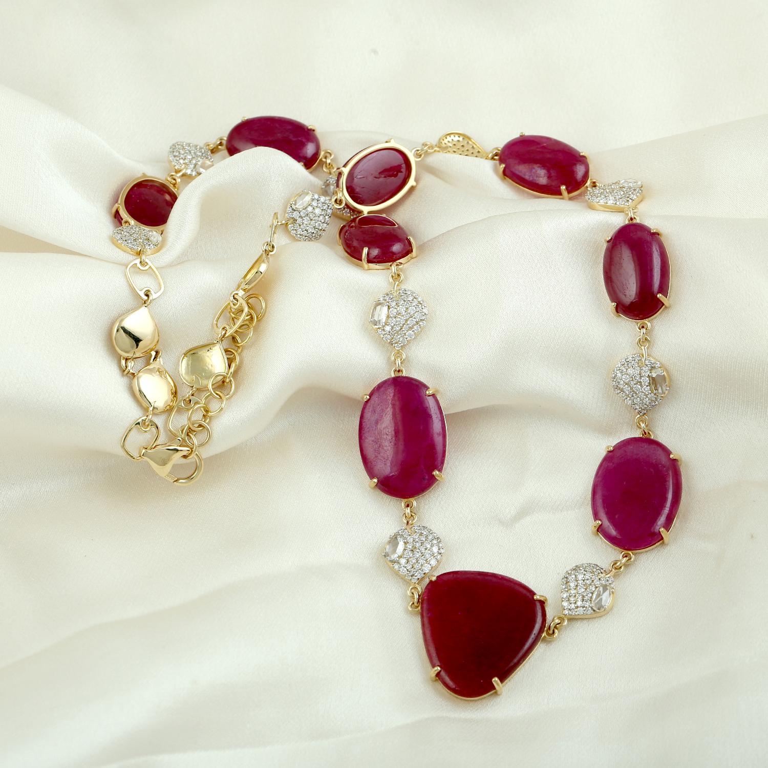 Art Nouveau Mosambic Ruby & Diamond Bead link Necklace Made In 18k Yellow Gold For Sale
