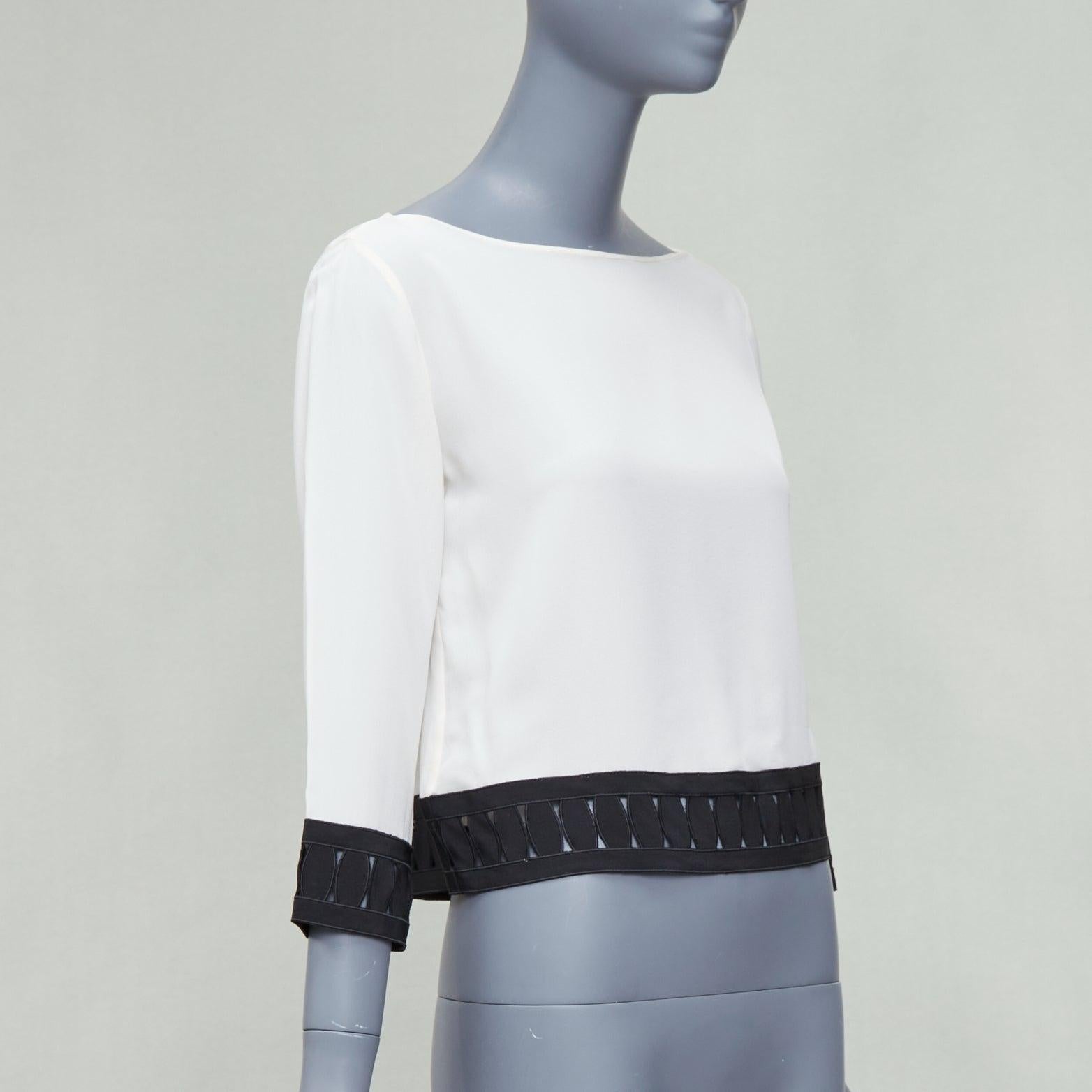 Nero Moschino, top colorblock in 100% seta panna e nero, con orlo applicato, IT38 XS in vendita