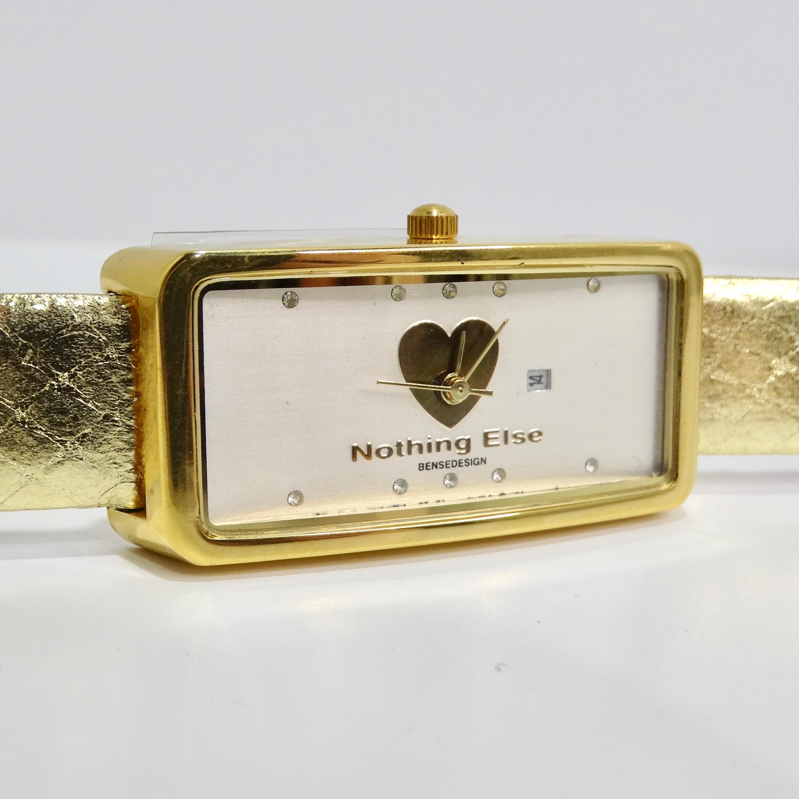 Moschino 1980er Jahre Goldfarbene Uhr für Damen oder Herren im Angebot