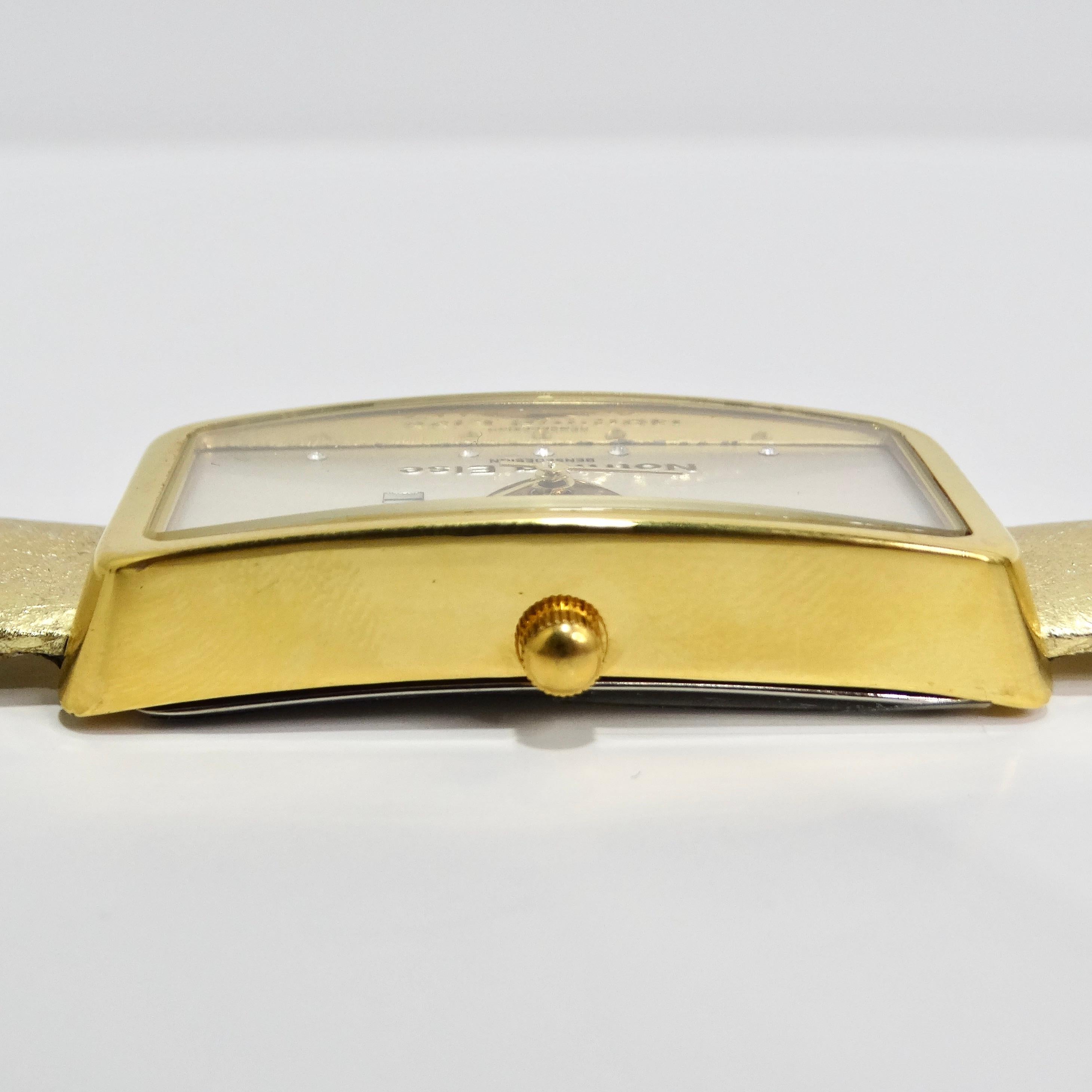 Moschino 1980er Jahre Goldfarbene Uhr im Angebot 1