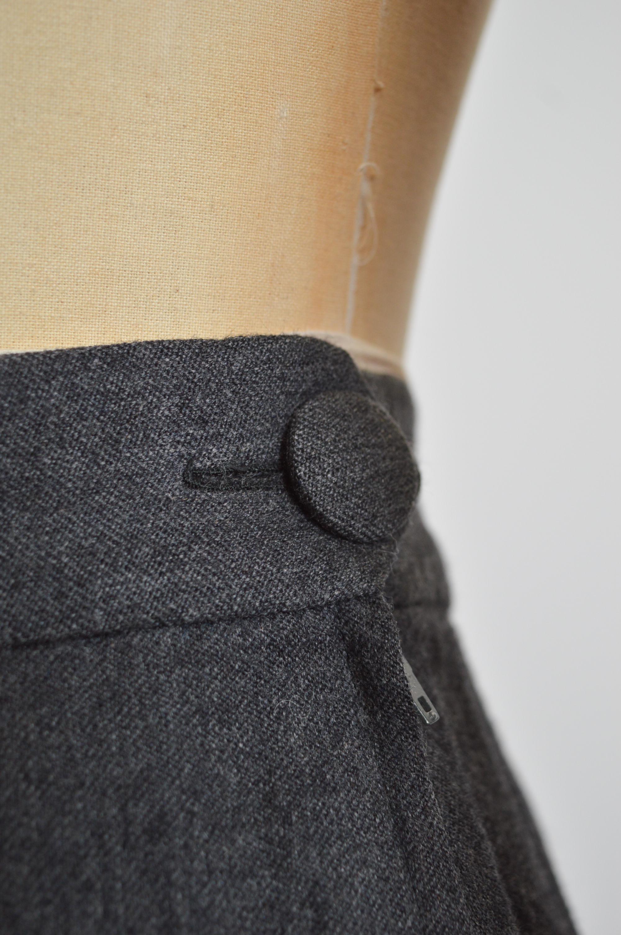 Moschino 1990s Rare Archival Nuts about you Cheap & Chic fantasy blazer & Pants For Sale 11