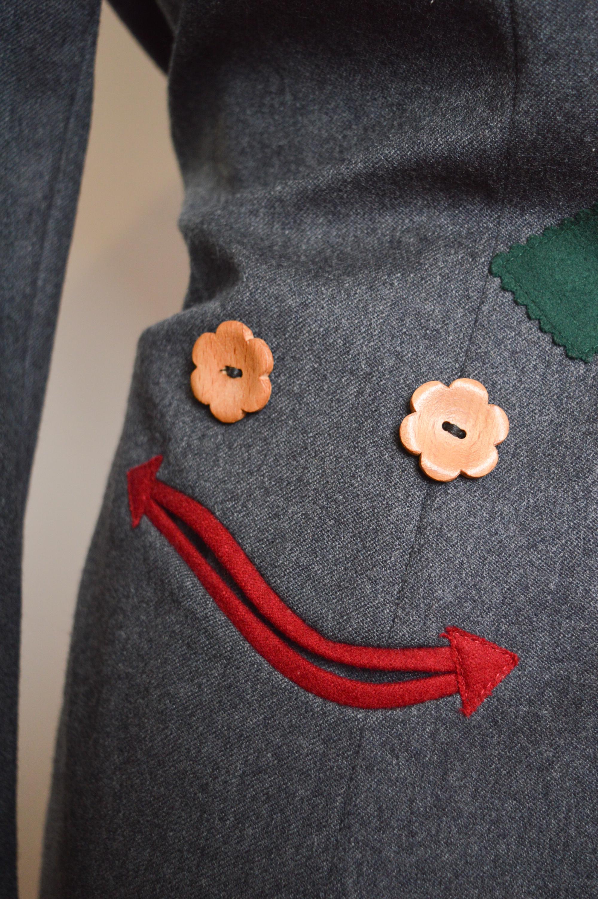 Women's Moschino 1990s Rare Archival Nuts about you Cheap & Chic fantasy blazer & Pants For Sale