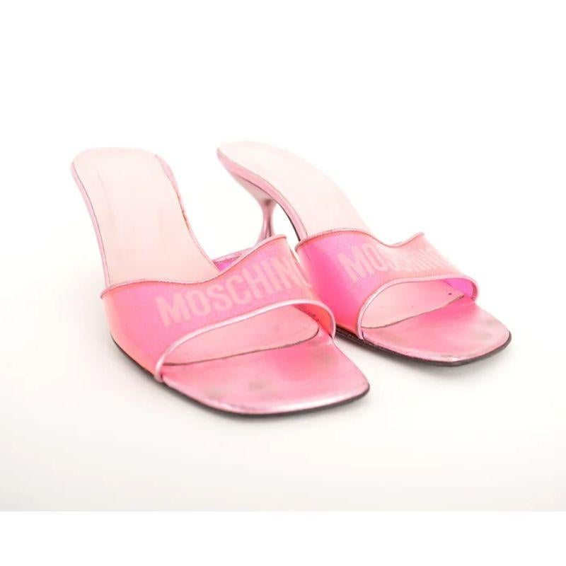 Moschino 2000er Jahre Rosa funkelnde Barbie Kitten High Heels mit Absatz - Schuhe im Zustand „Relativ gut“ im Angebot in Sheffield, GB