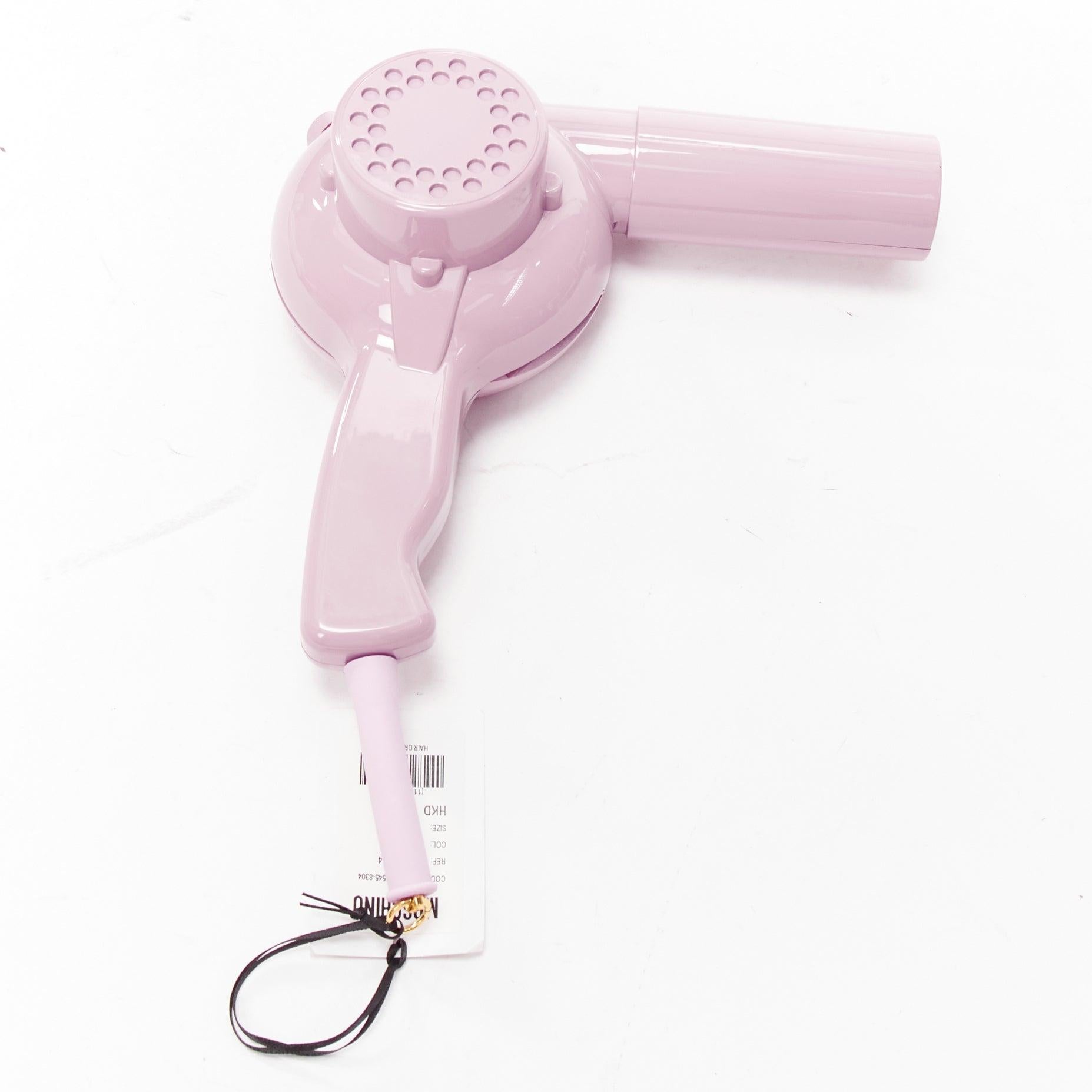 MOSCHINO 2021 Laufsteg Jeremy Scott Rosa Crossbody-Clutch/Umhängetasche mit blow dryer Kette (Grau)