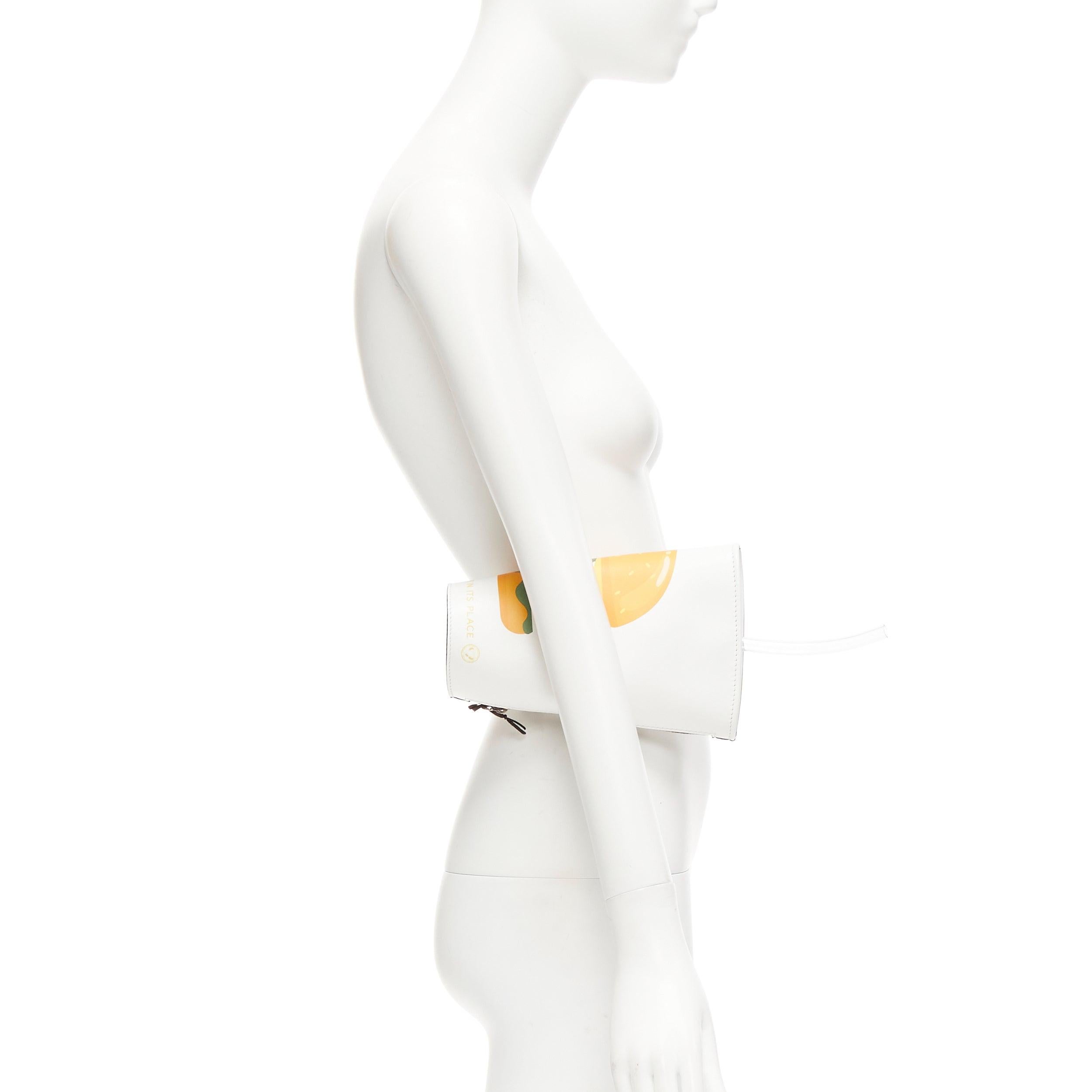 MOSCHINO 2022 Runway Jeremy Scott Burger Logo fast food cup zip clutch bag
Reference: TGAS/E00037
Brand: Moschino
Designer: Jeremy Scott
Model: Burger Logo
Collection: SS22 - Runway
Material: Leather, PVC
Color: White, Orange
Pattern: