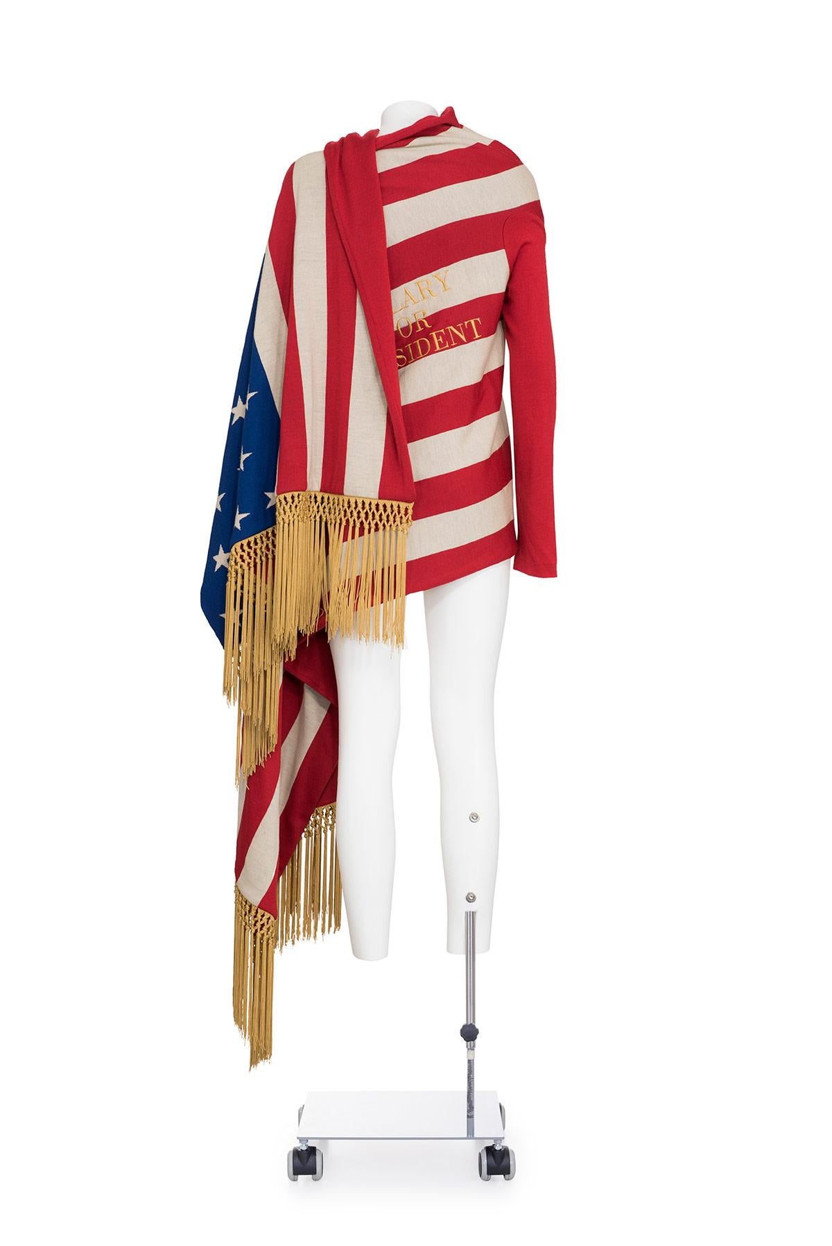 MOSCHINO 90's ¡Raro e icónico cárdigan con la bandera americana de MOSCHINO COUTURE! en Bastante bueno estado para la venta en Milano, MILANO