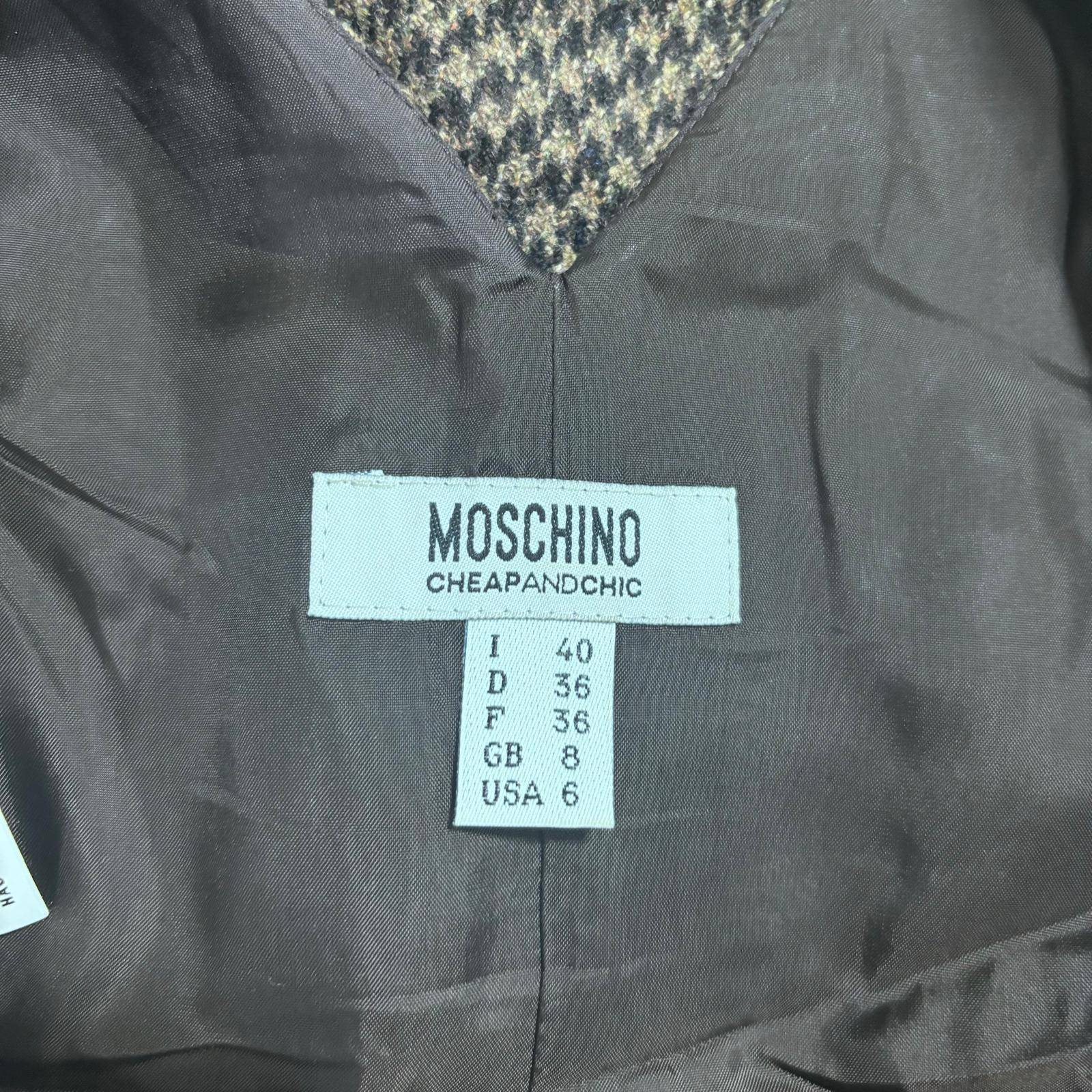 Moschino Vintage Prince of Wales Wollmantelkleid 1990er Jahre - Größe IT 42 im Angebot 4