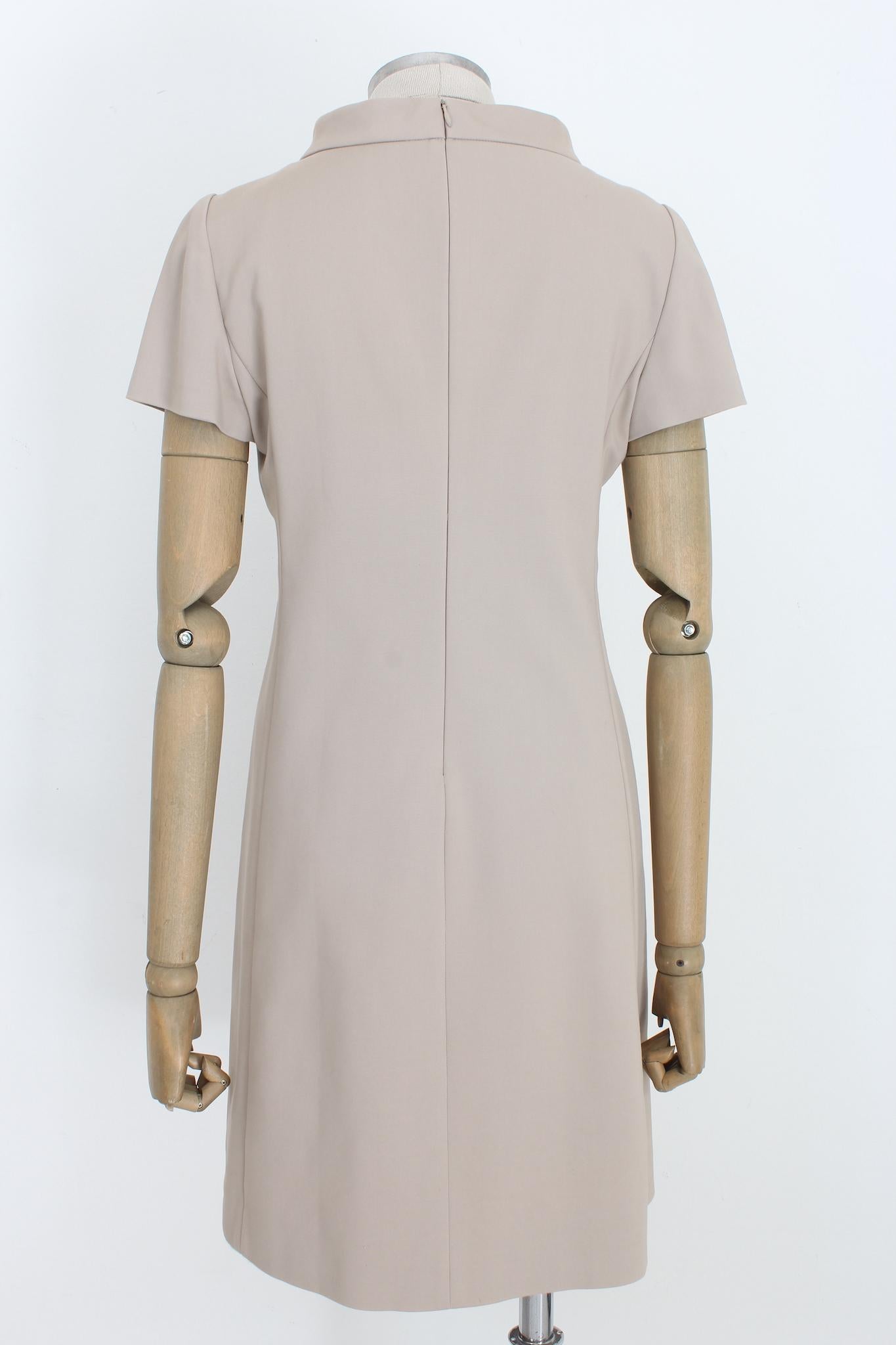 Moschino Beige Cotton Sheath Dress 2000s In Excellent Condition For Sale In Brindisi, Bt