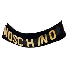 Moschino - Ceinture vintage noire et dorée