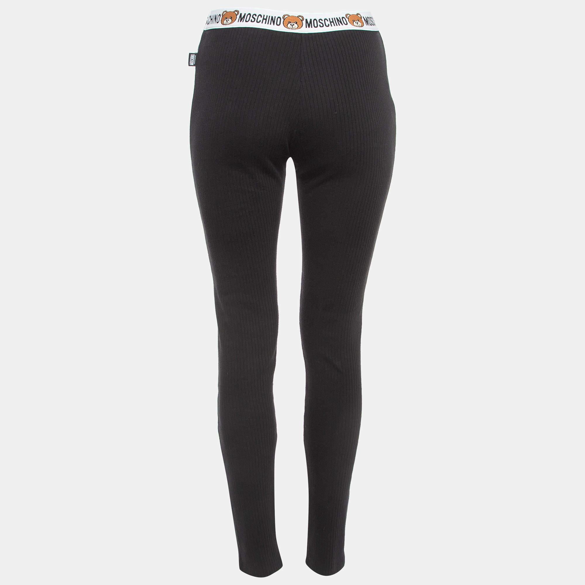 Ob beim Training, beim Faulenzen oder bei der Erledigung von Besorgungen, diese Leggings sind immer wieder praktisch. Sie sind aus hochwertigen MATERIALEN gefertigt und haben eine gute Passform.