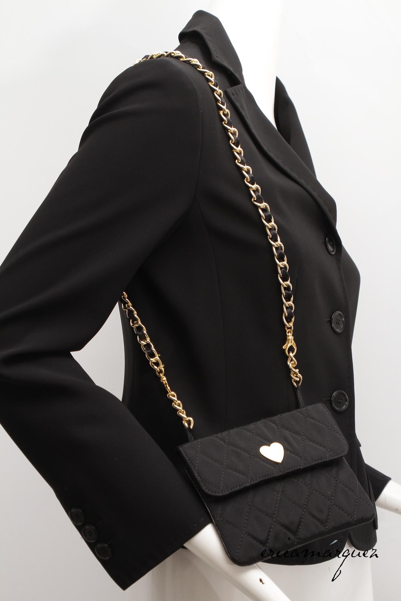 MOSCHINO by Franco Moschino, Schwarzer Blazer mit Handtasche und Hardware-Verzierung im Angebot 7