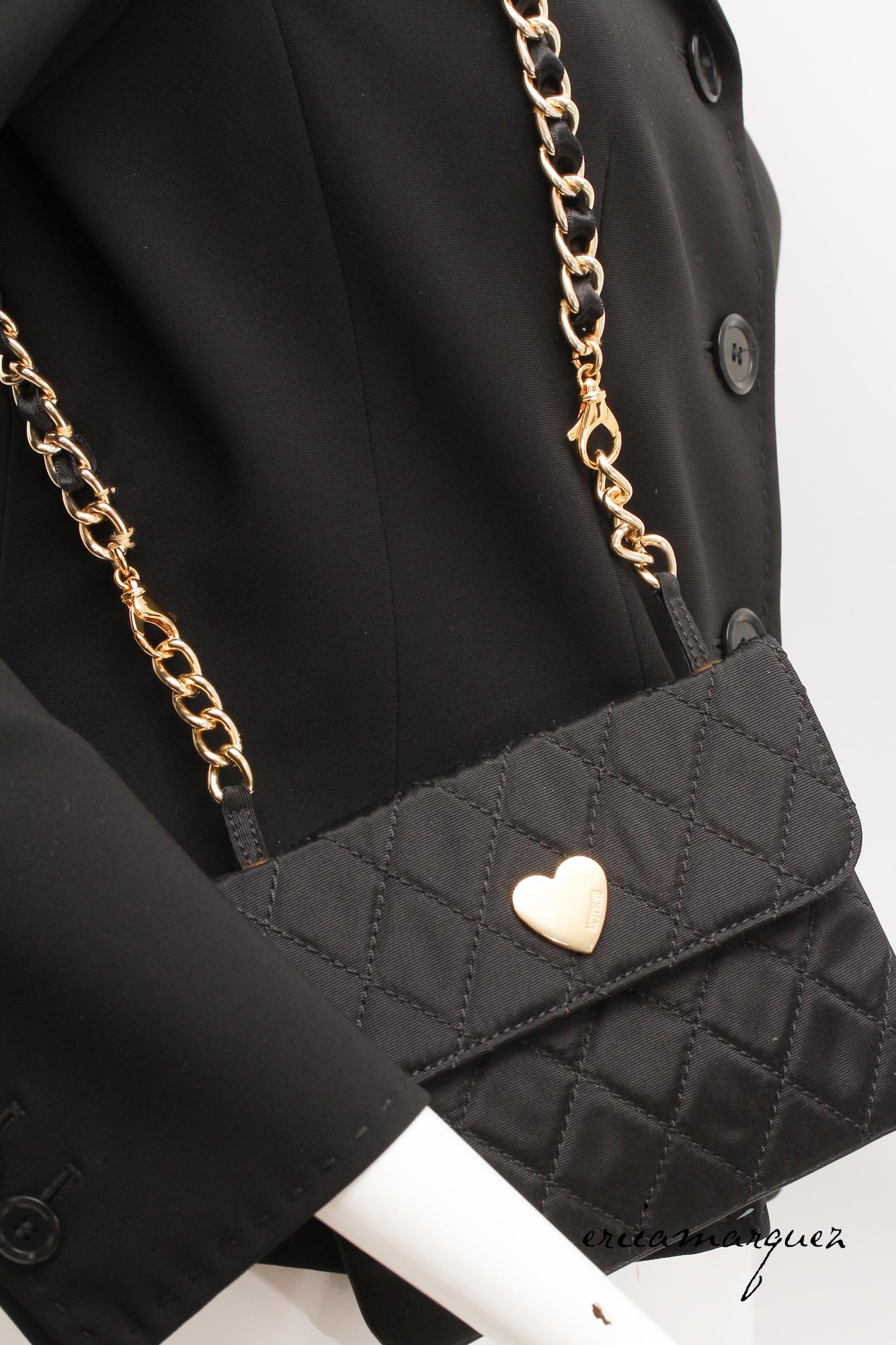 MOSCHINO by Franco Moschino, Schwarzer Blazer mit Handtasche und Hardware-Verzierung im Angebot 1