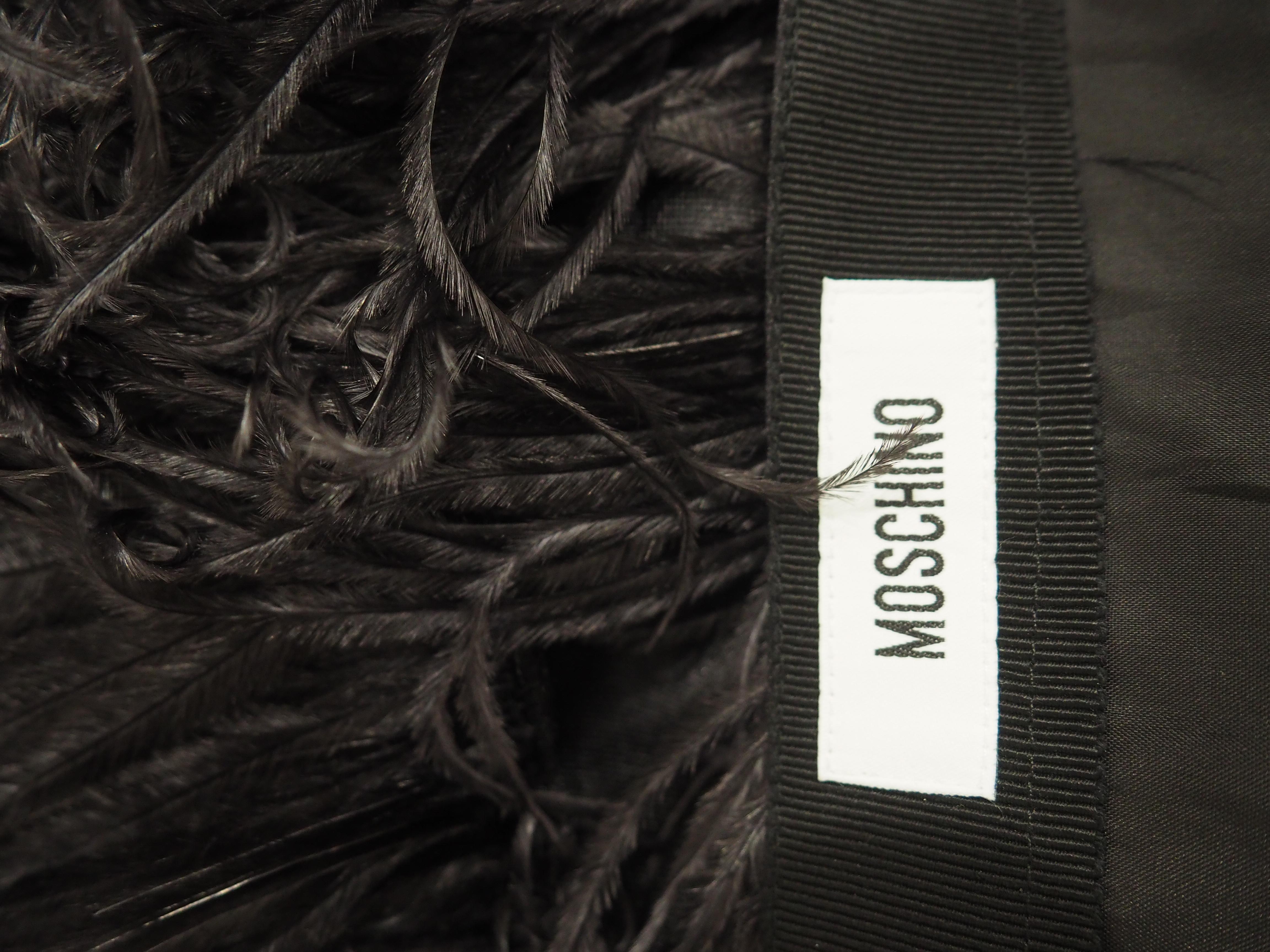 Falda de plumas negras Moschino en Bueno estado para la venta en Capri, IT