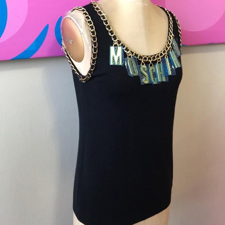 Moschino Black Gold Chain Charm Letter Sweater NWT In New Condition For Sale In Los Angeles, CA
