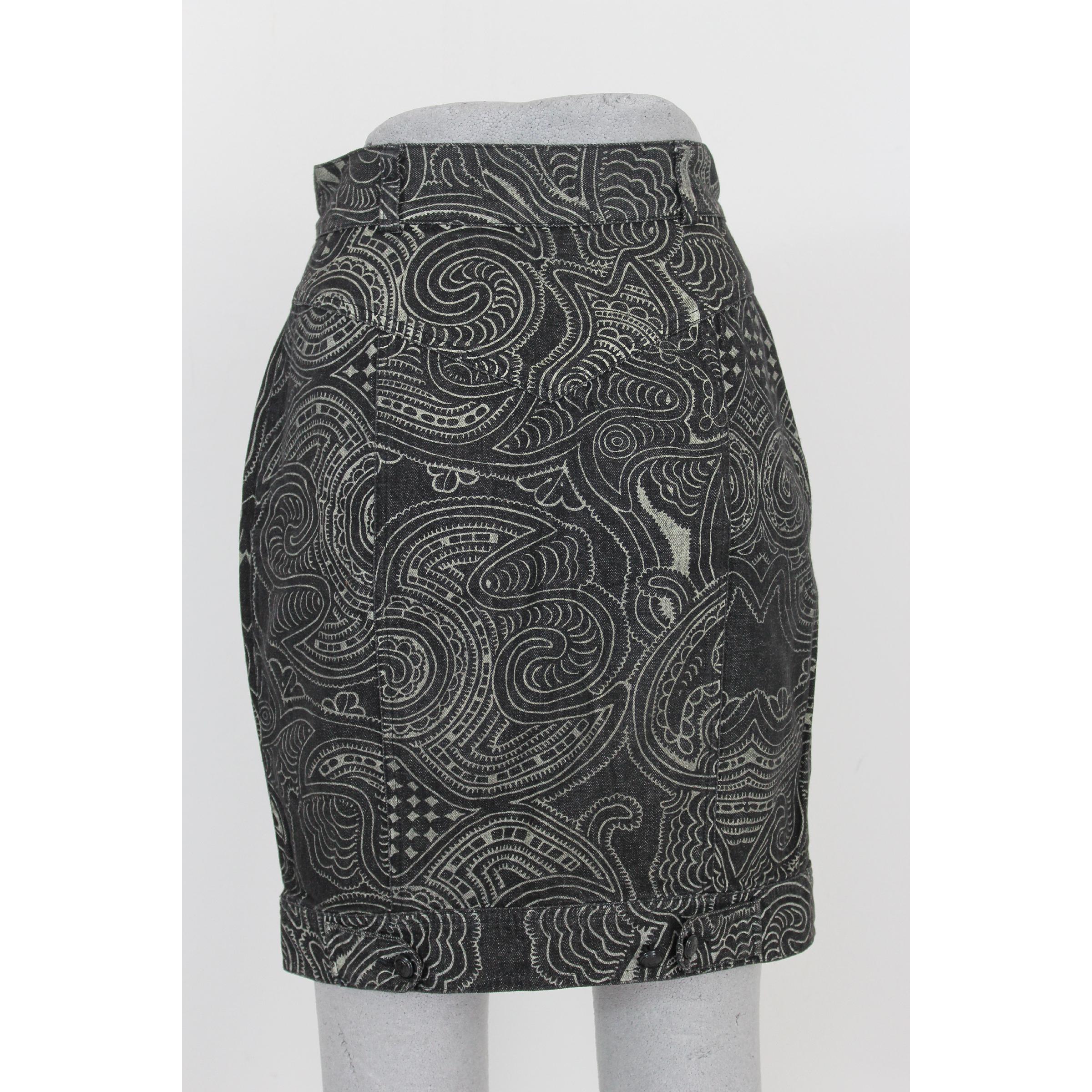 Women's Moschino Black Gray Cotton Denim Paisley Short Skirt  For Sale