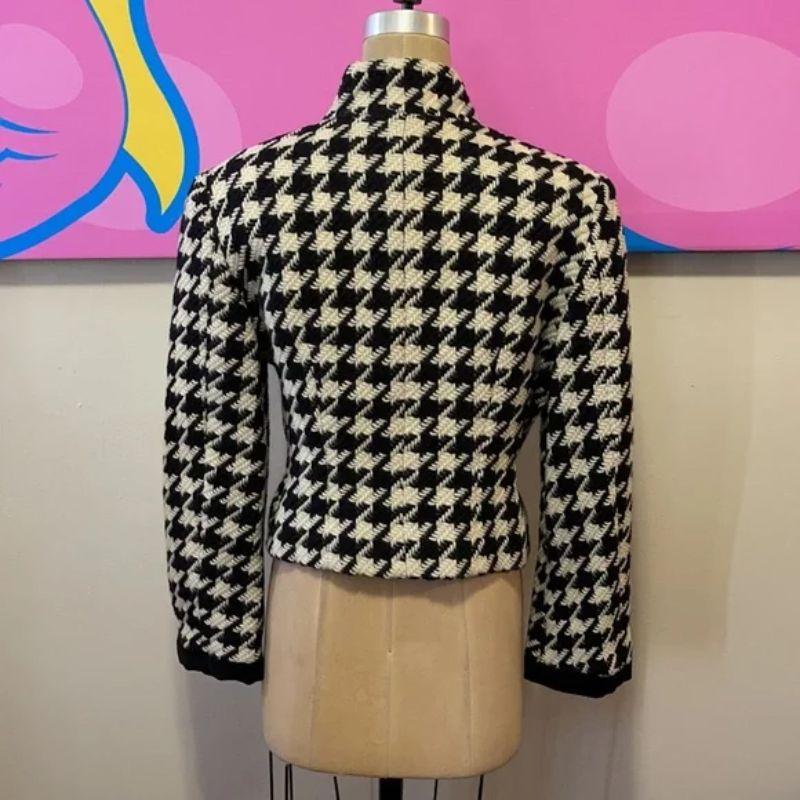 Women's Moschino Black Ivory Houndstooth Jacket For Sale