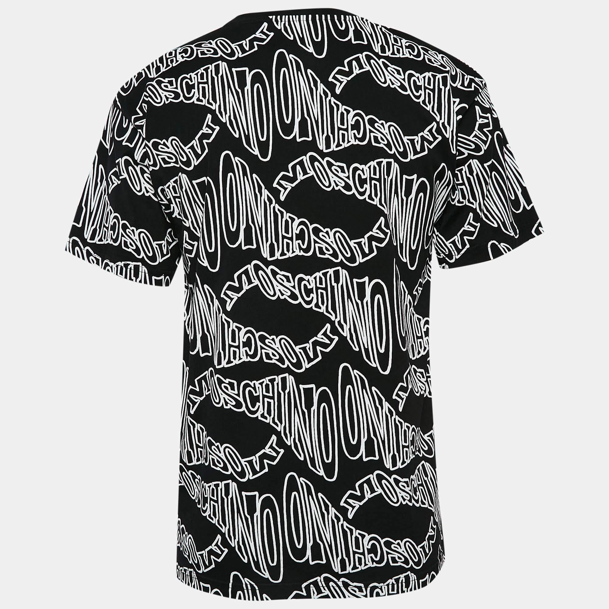 Une combinaison parfaite de confort  luxe  et le style  Ce t-shirt de créateur est une pièce indispensable Fabriqué à partir de matériaux de qualité  La création peut être stylisée avec un pantalon en jean et des baskets pour un look cool.