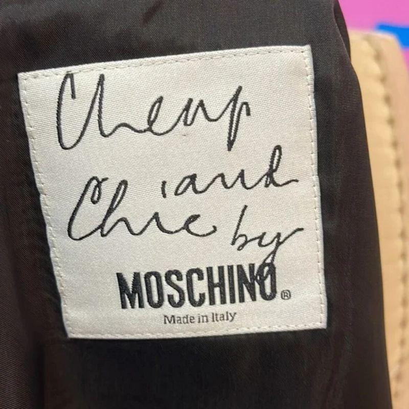 Gonna a portafoglio Moschino nera Nobody's Perfect Measuring Tape In condizioni buone in vendita a Los Angeles, CA