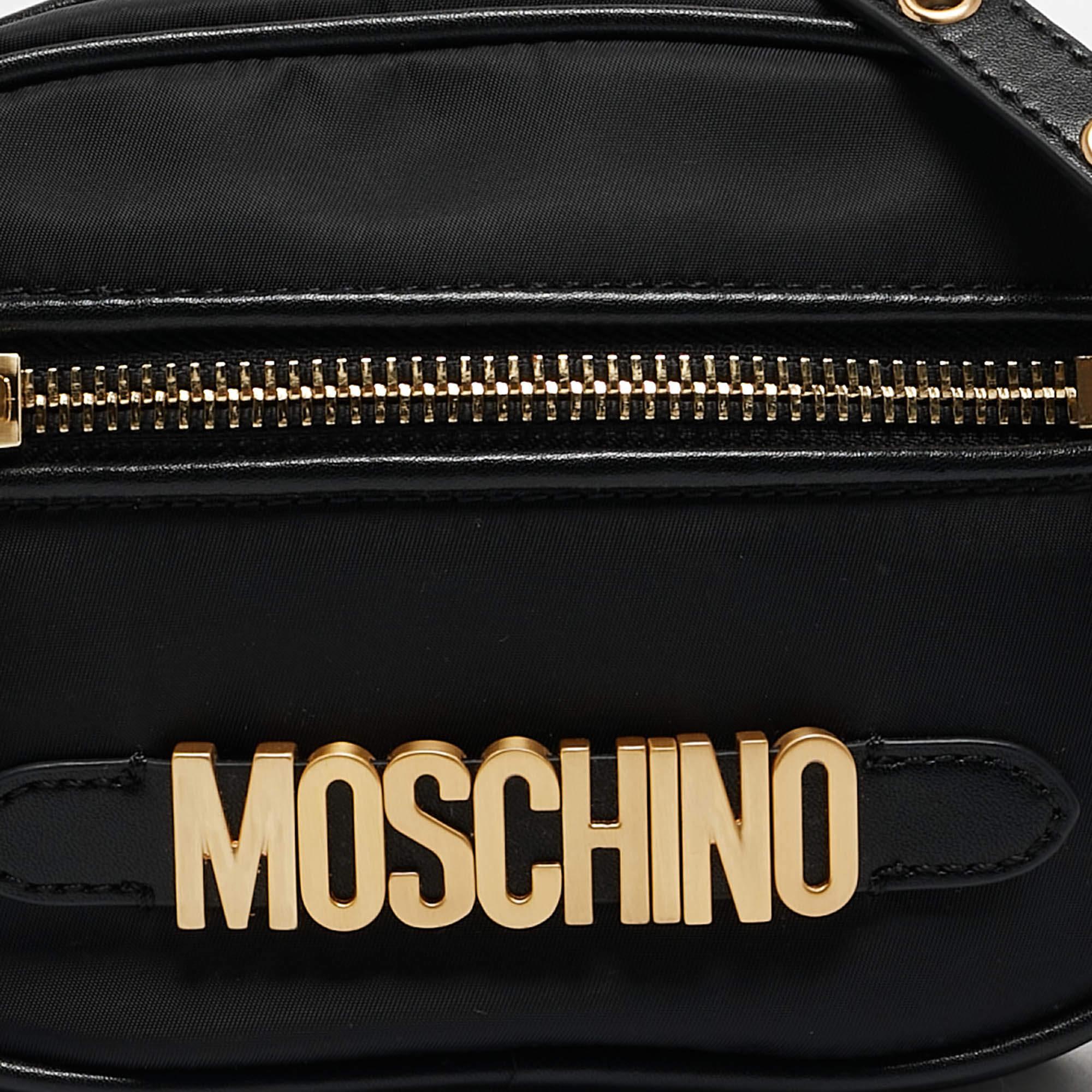 Moschino Black Nylon and Leather Belt Bag For Sale 8