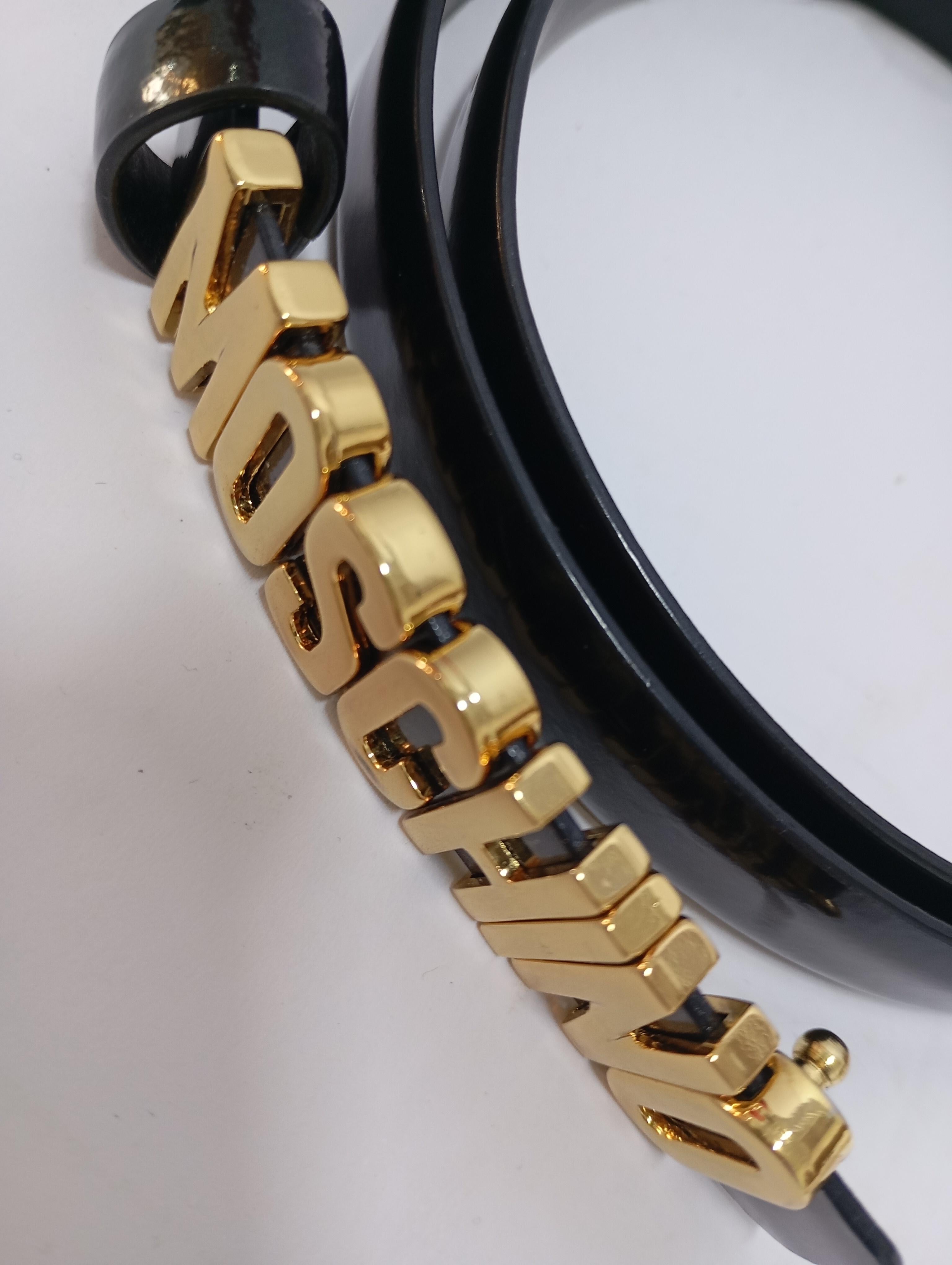 Moschino Negro en venta