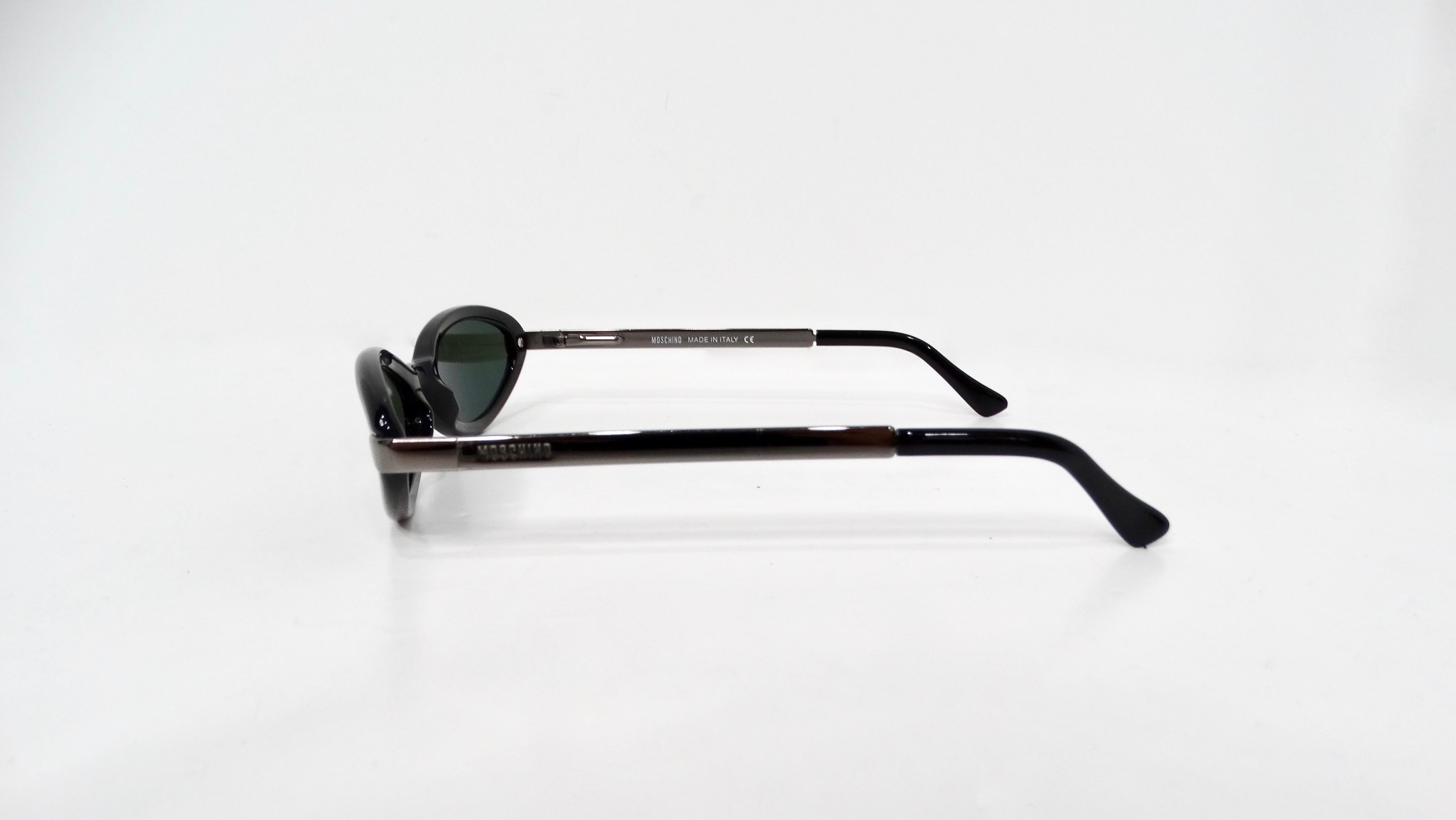 Noir Moschino Black Sleek Oval Sunglasses circa 1990s en vente
