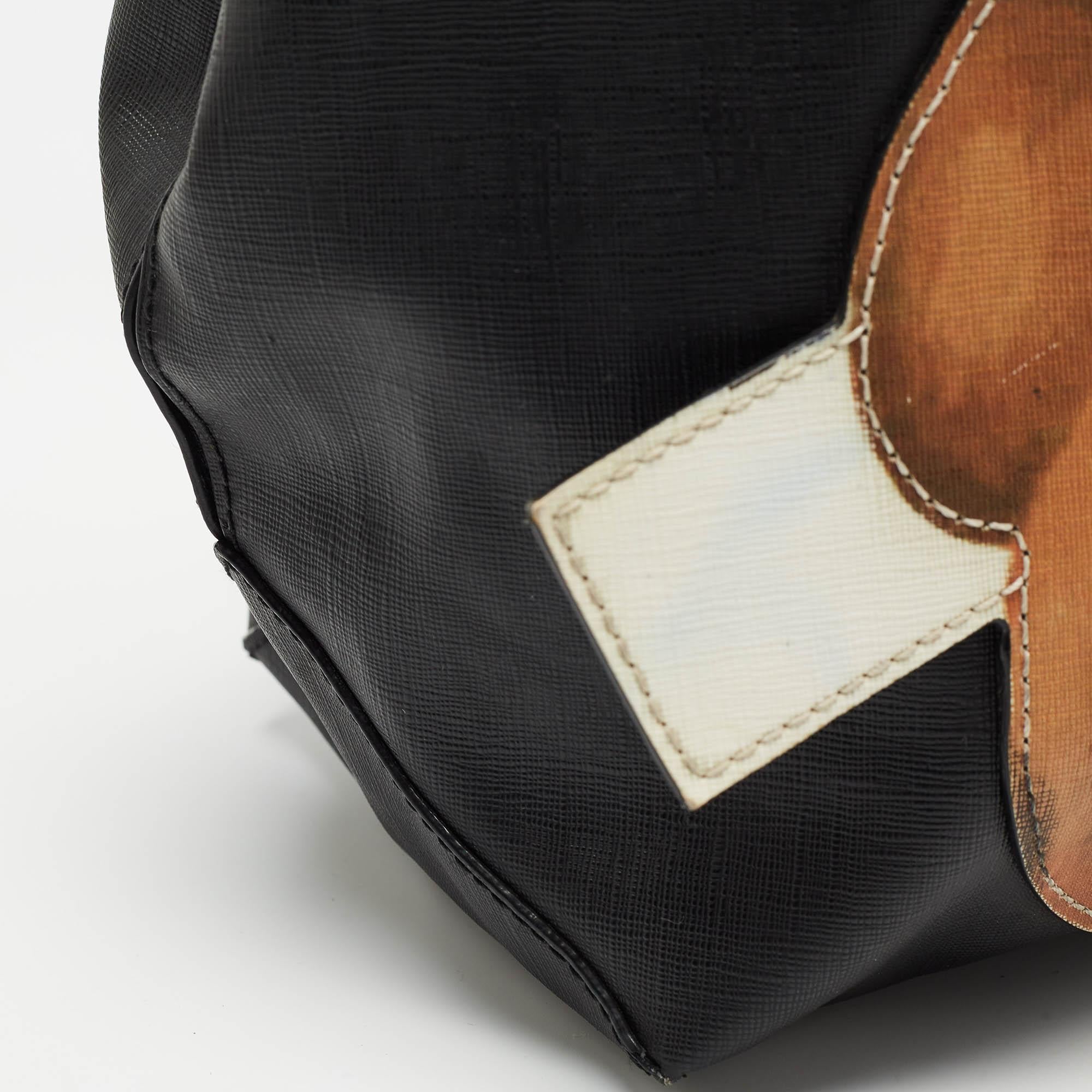 Moschino Schwarze strukturierte Teddybär-Tasche aus Kunstleder in Schwarz im Angebot 7