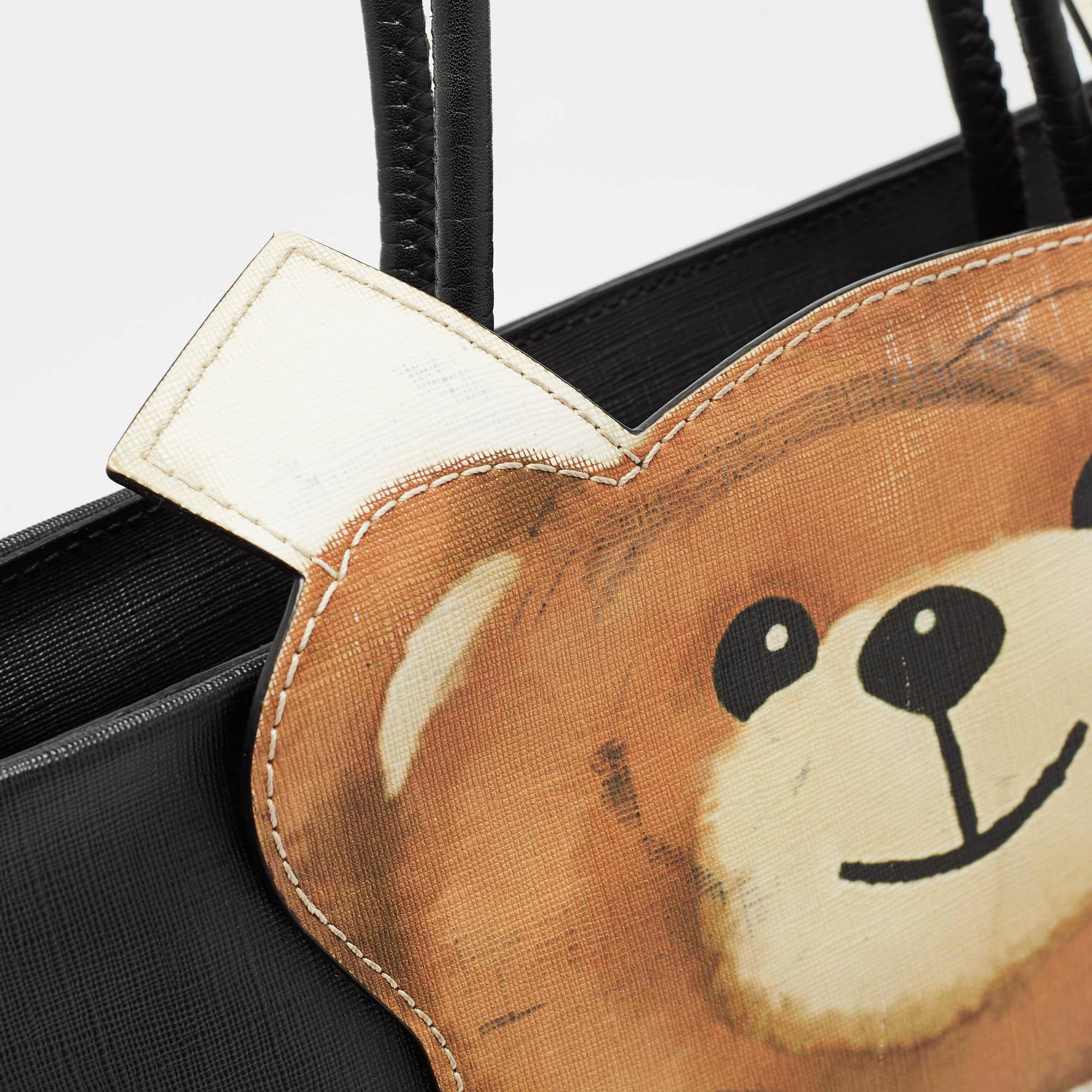 Moschino Black Textured Faux Leather Teddy Bear Tote In Good Condition For Sale In Dubai, Al Qouz 2