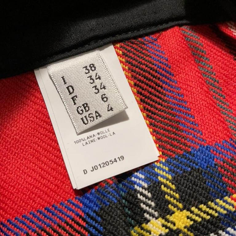 Moschino Mini falda de terciopelo negro a cuadros de corazón NWT en venta 4