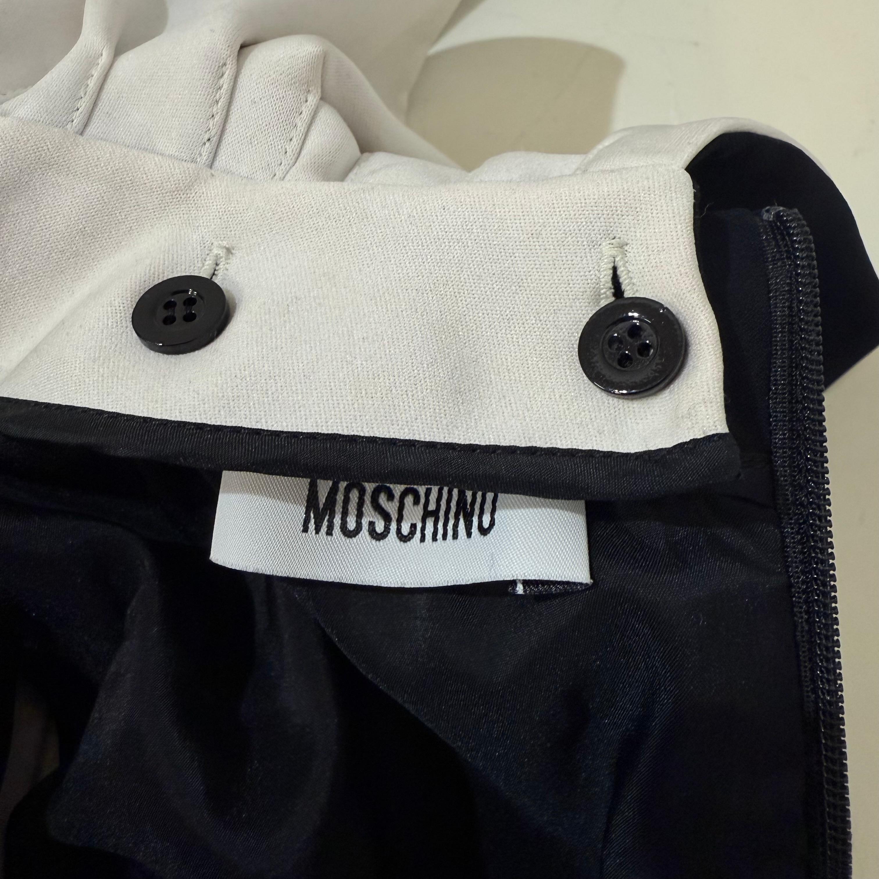 Vestido de cóctel blanco y negro Moschino FR 40 / IT 44 en venta 3